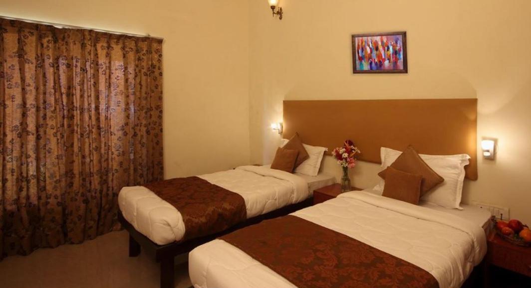 Deluxe Double or Twin Room - Photo 2