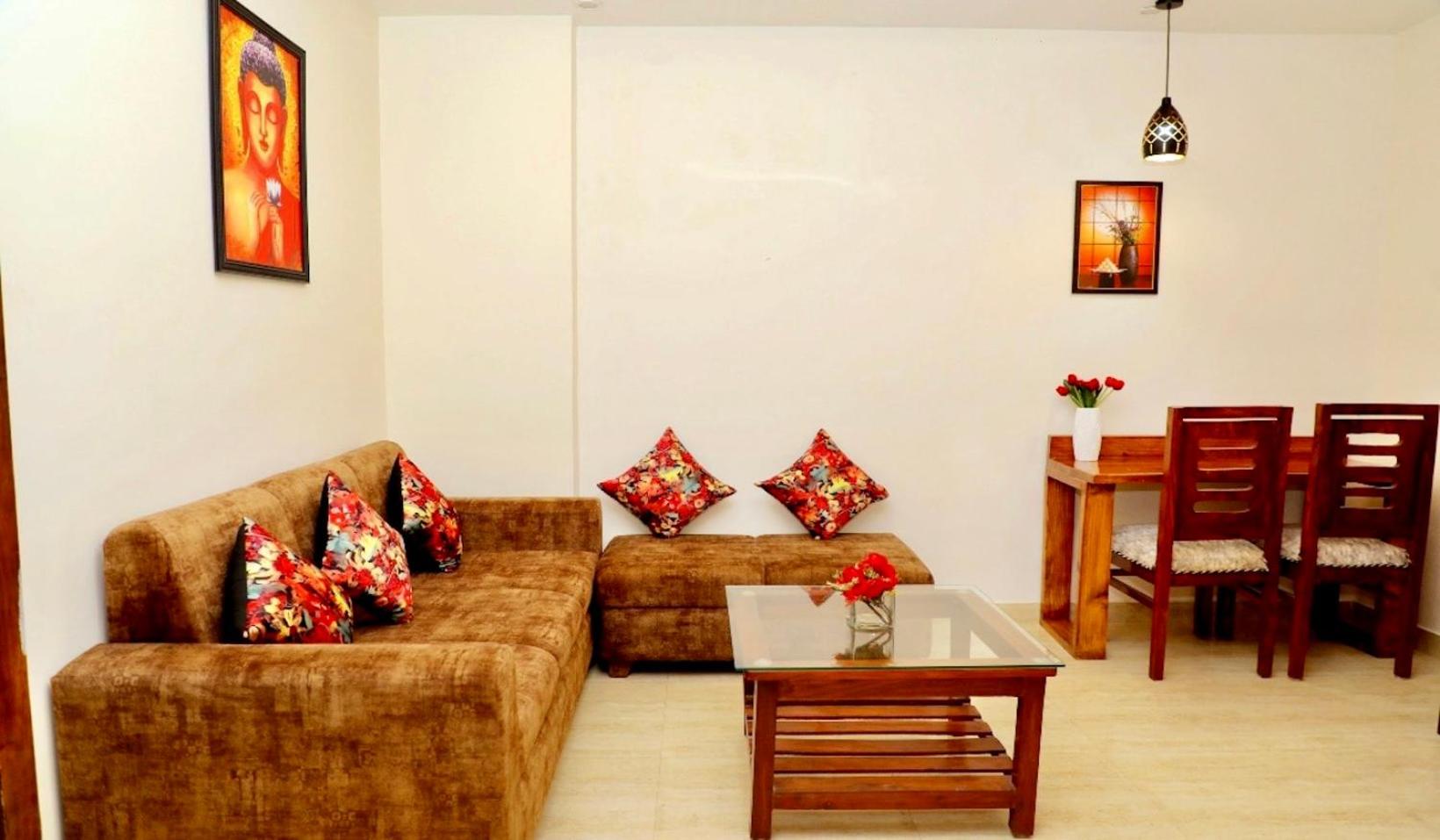 Studio with Balcony - Photo 1