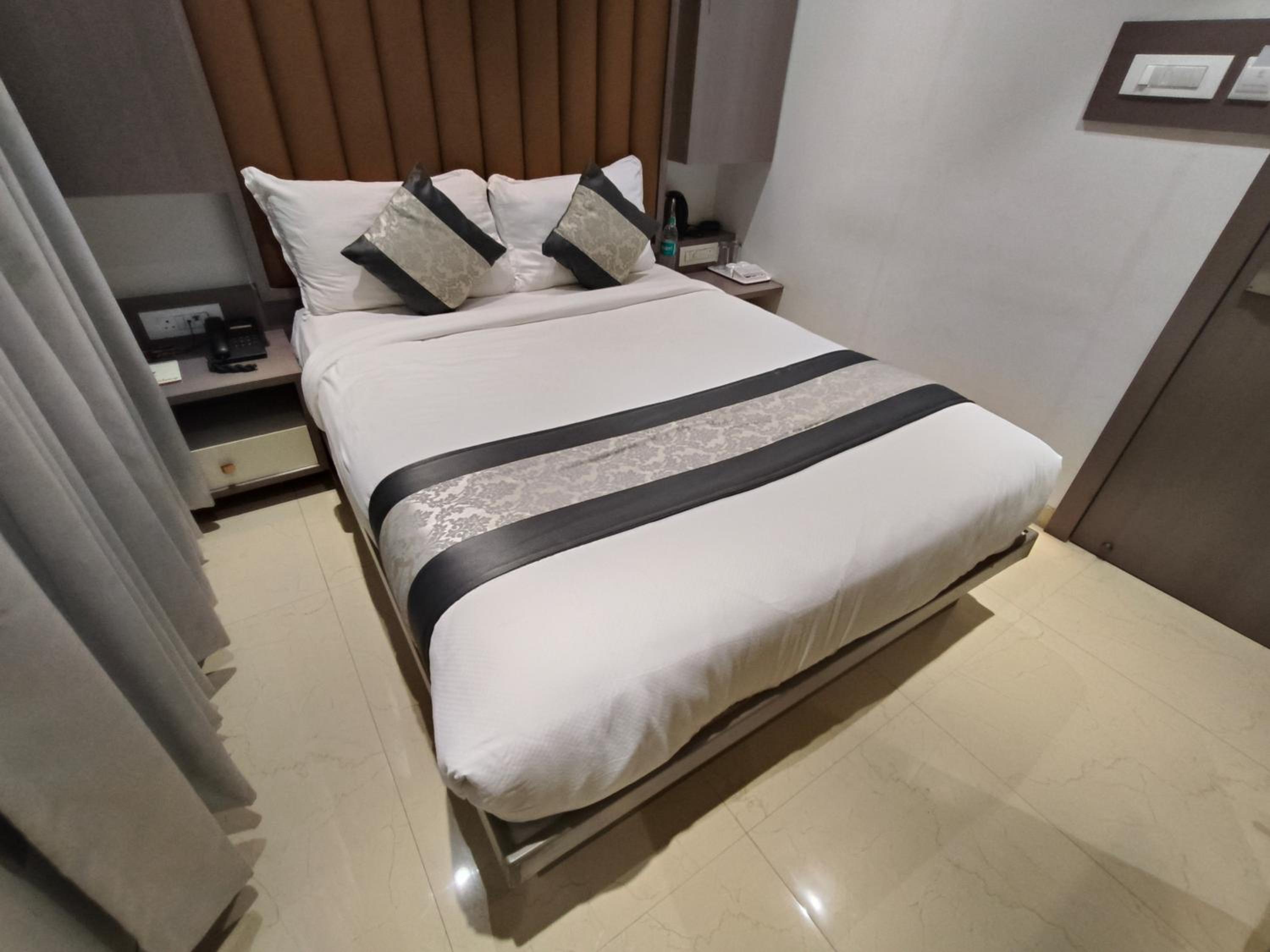 Deluxe Single Room photo 2