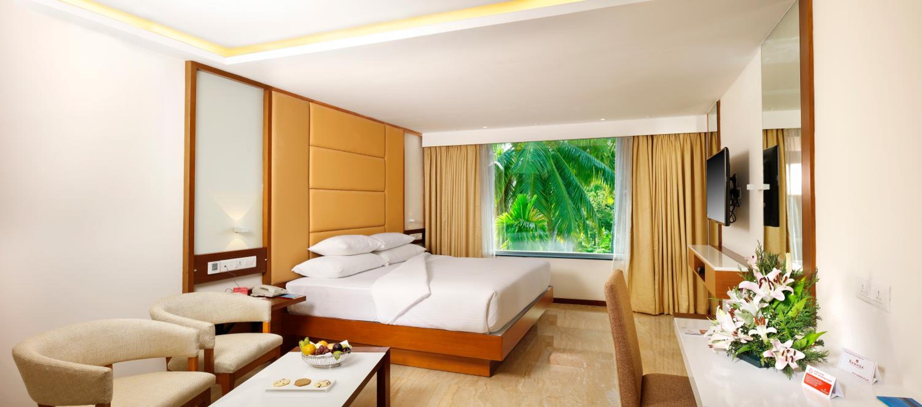 1 Twin Bed Non Smoking Luxury Room - Photo 2