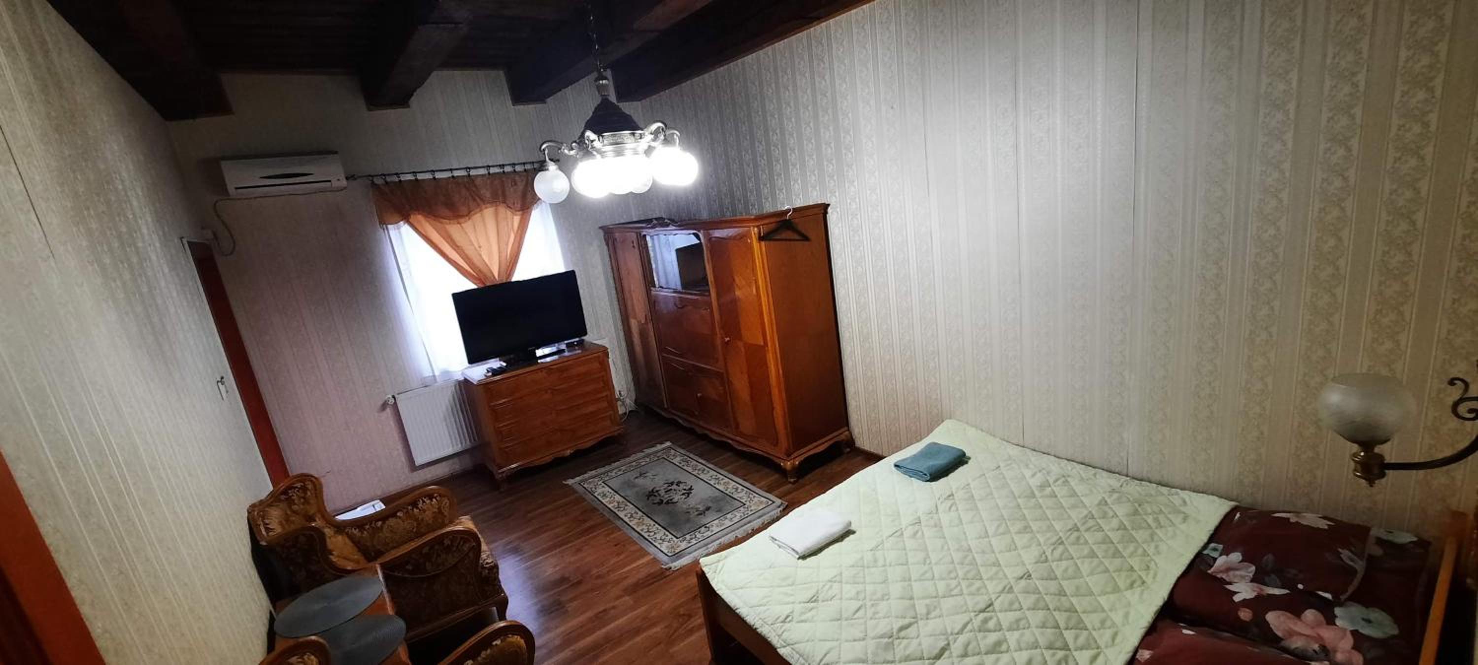 Deluxe Suite With Spa Bath photo 2