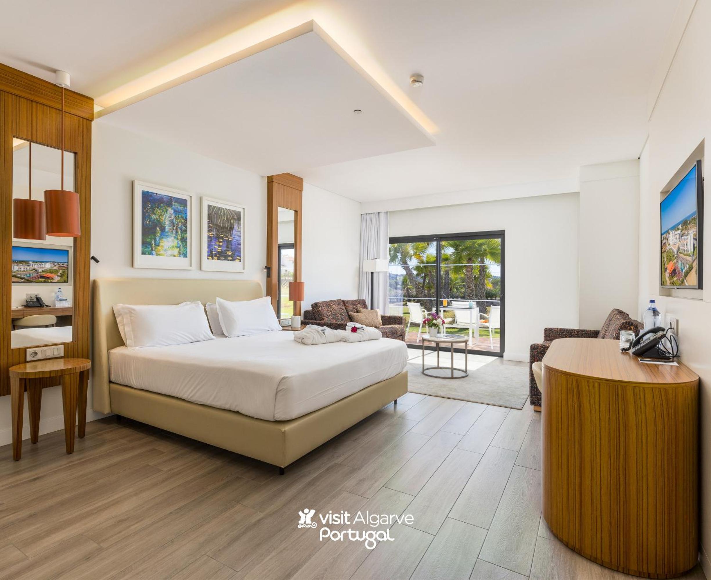 Classic Double or Twin Room - Photo 3