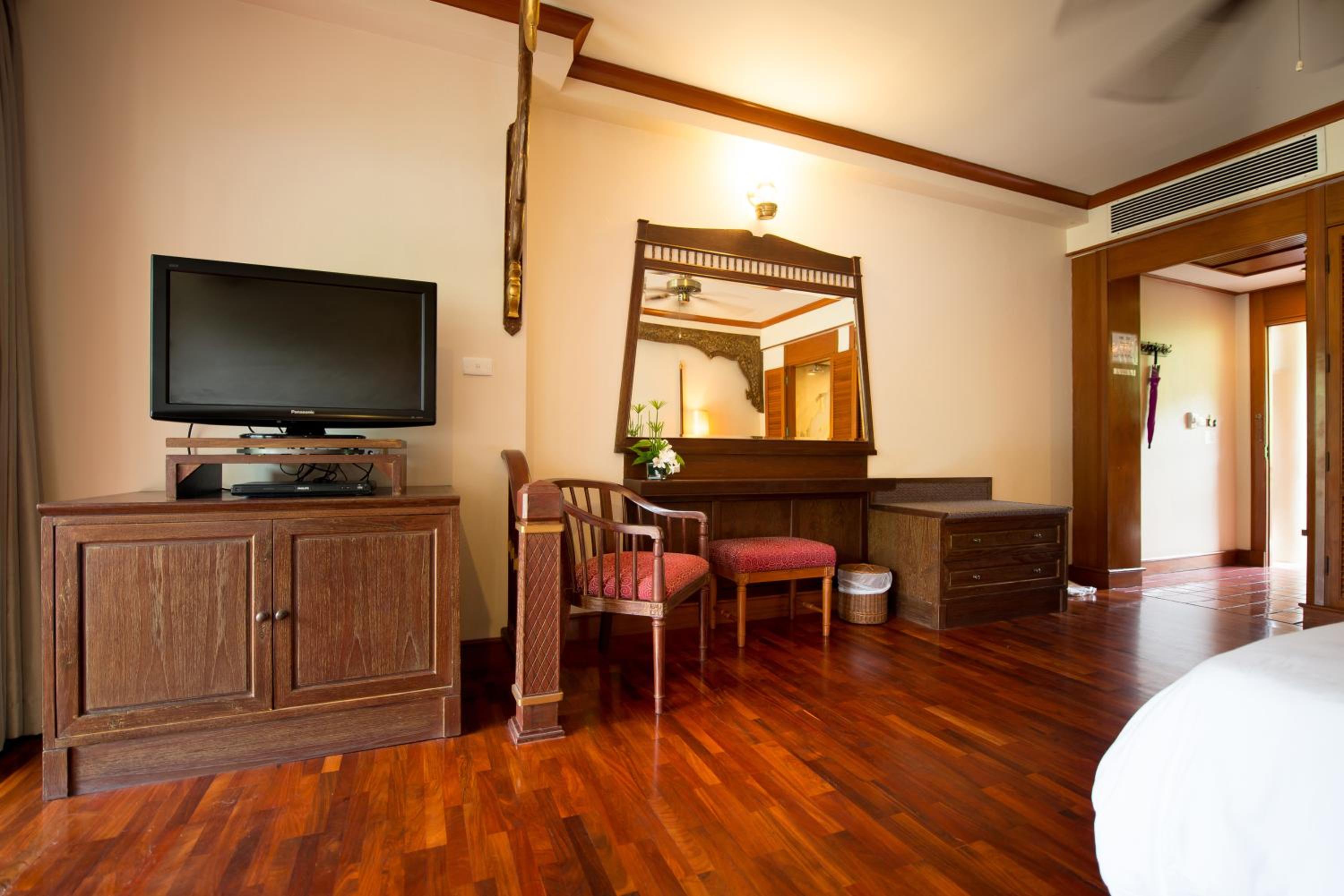 Executive Double or Twin Room - Photo 15