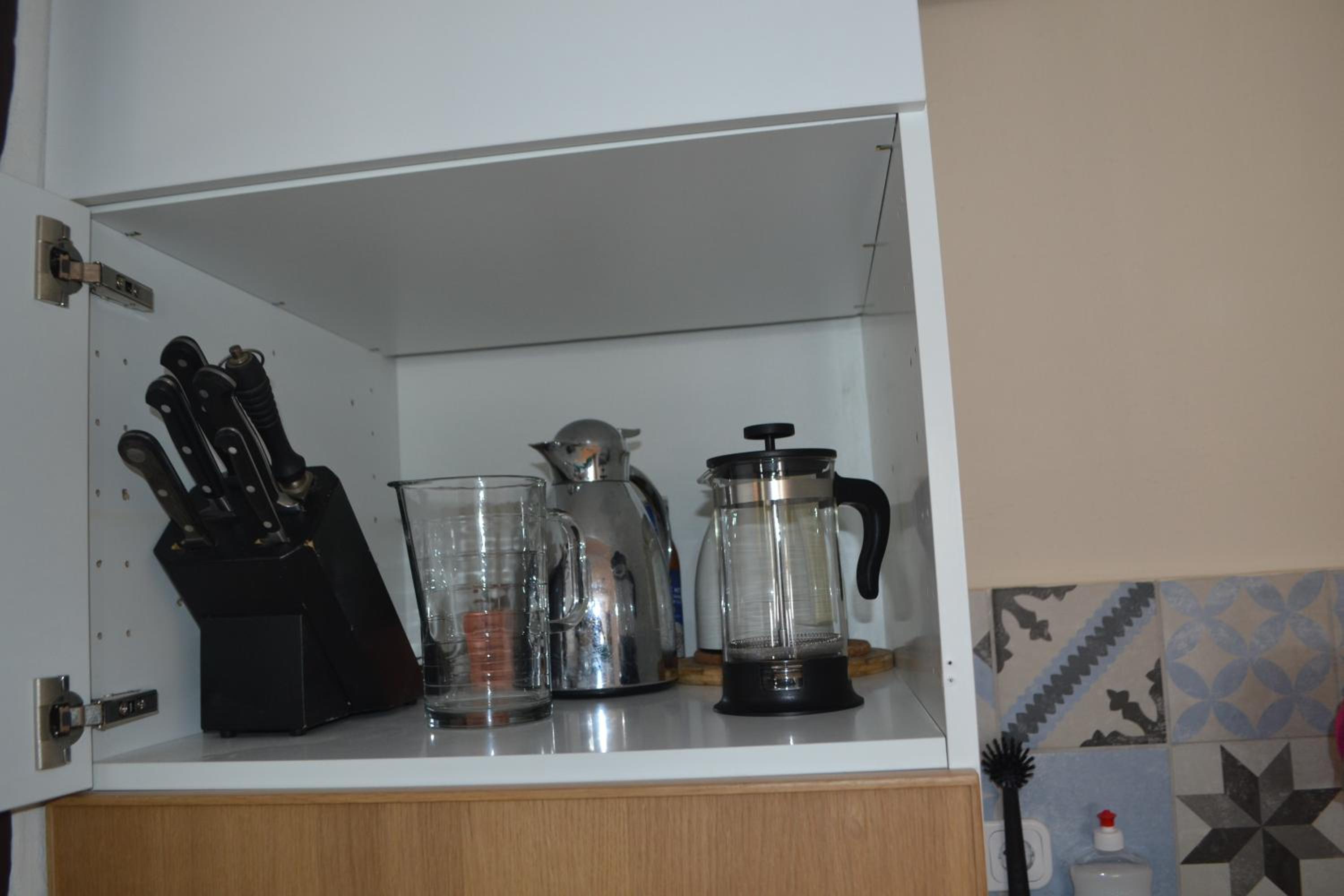 One-Bedroom Apartment photo 2