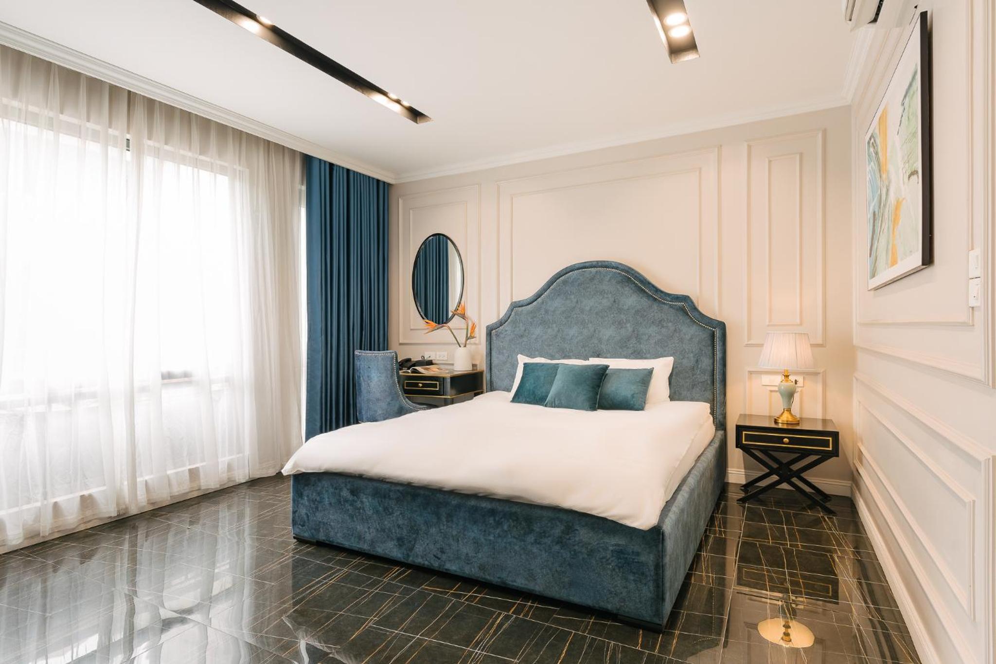 Double Room With Private Bathroom