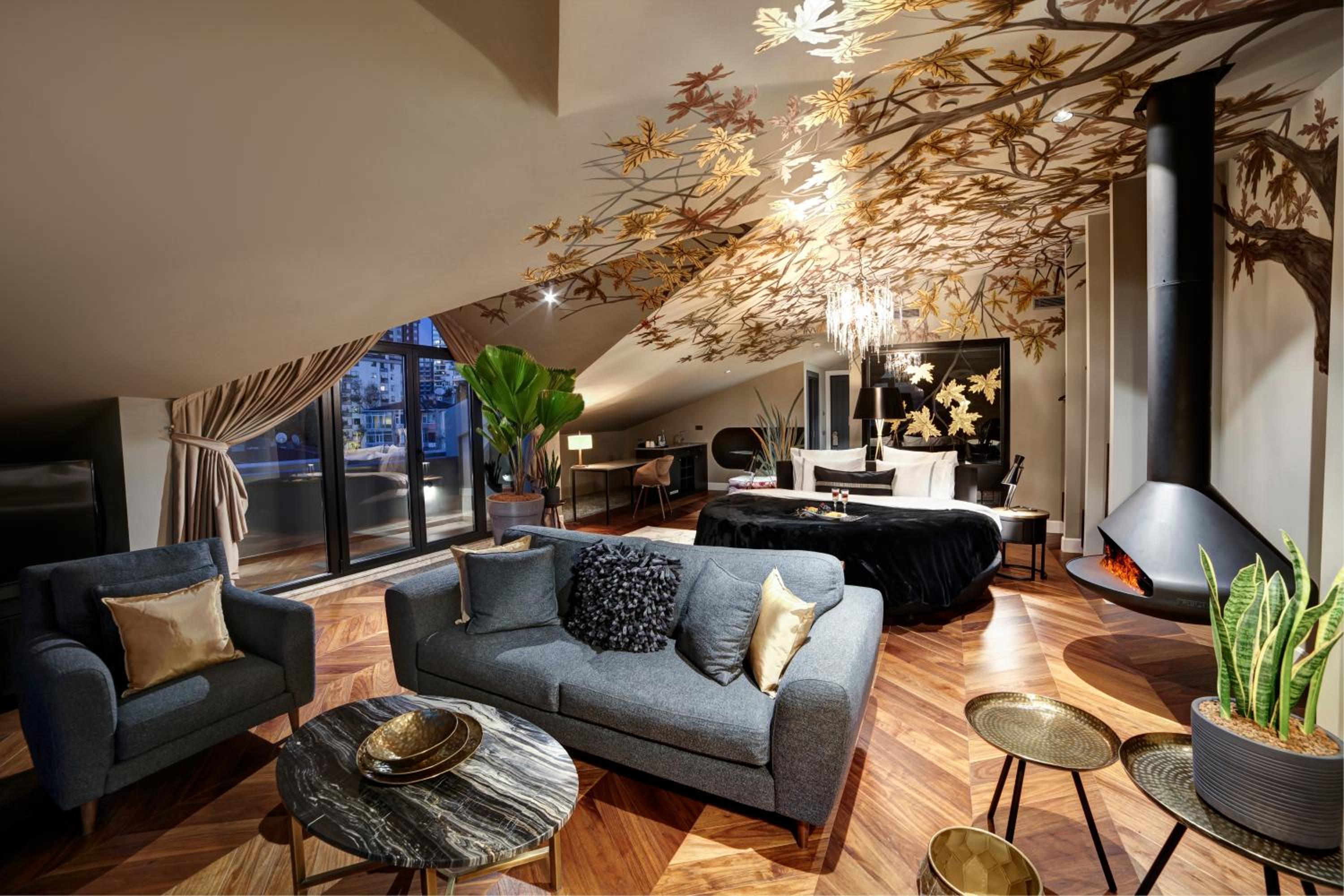 Queen Suite with Sea View photo 1