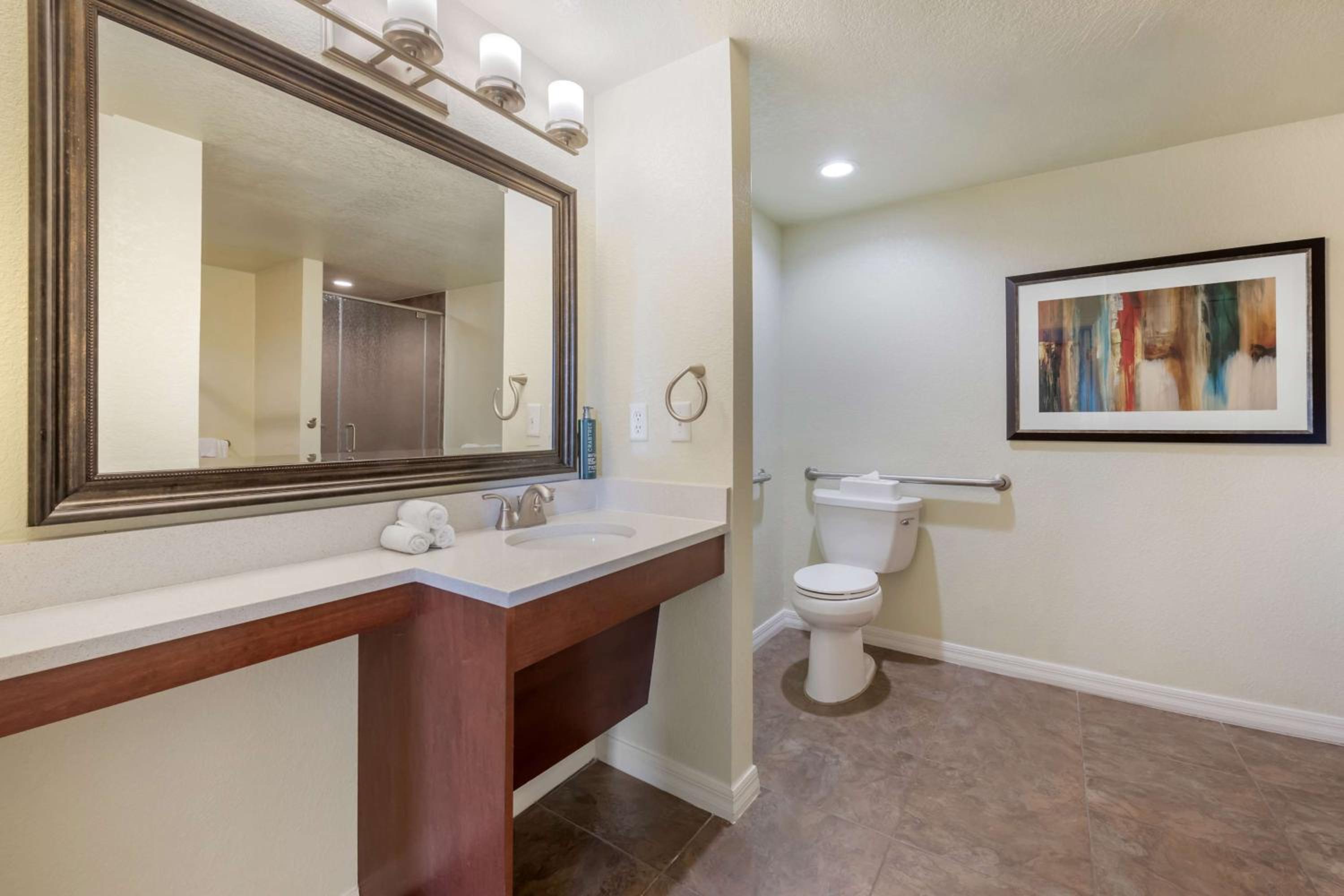 Two Bedroom Suite with Golf View