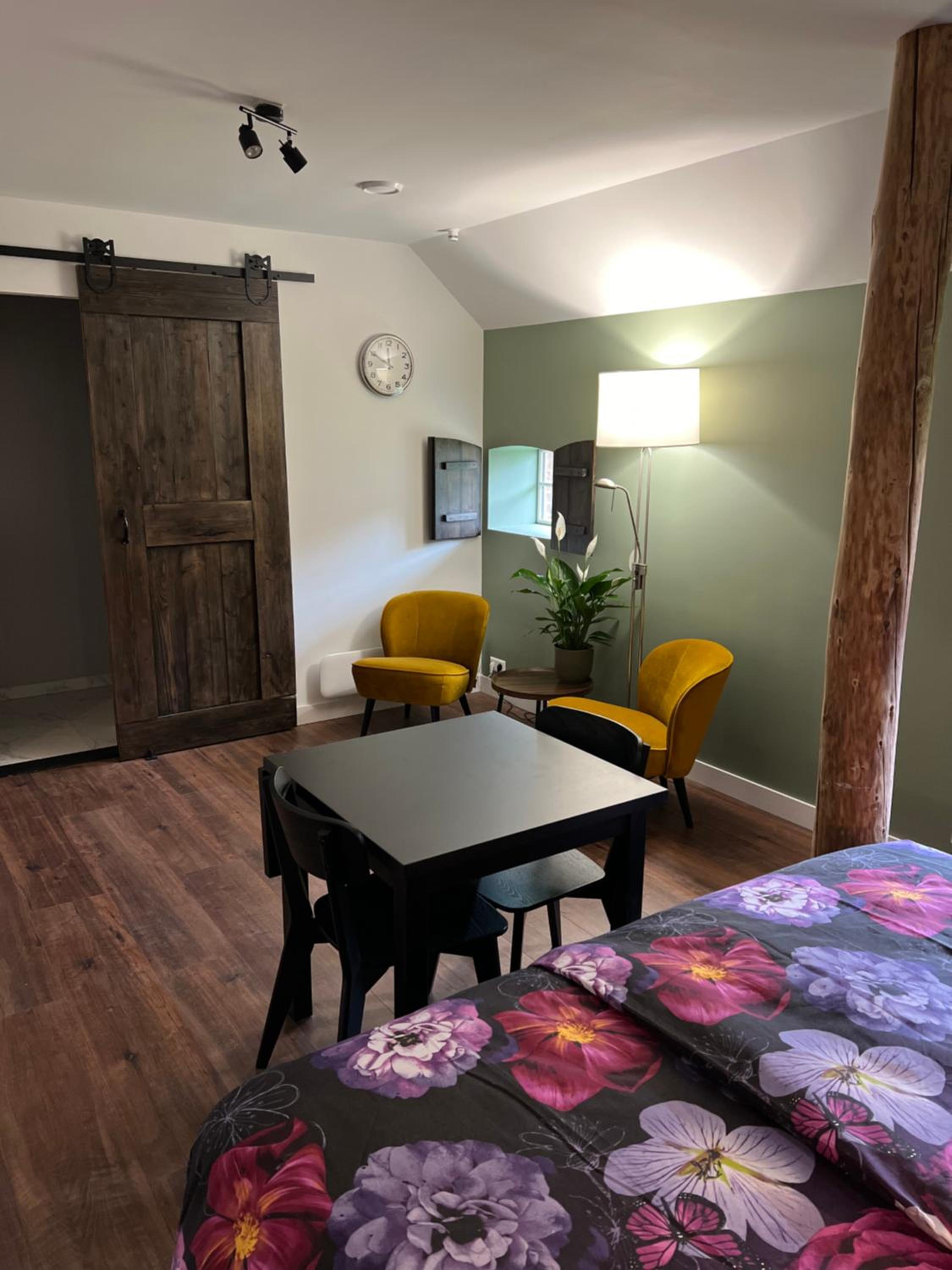 Double Room with Private Bathroom photo 3