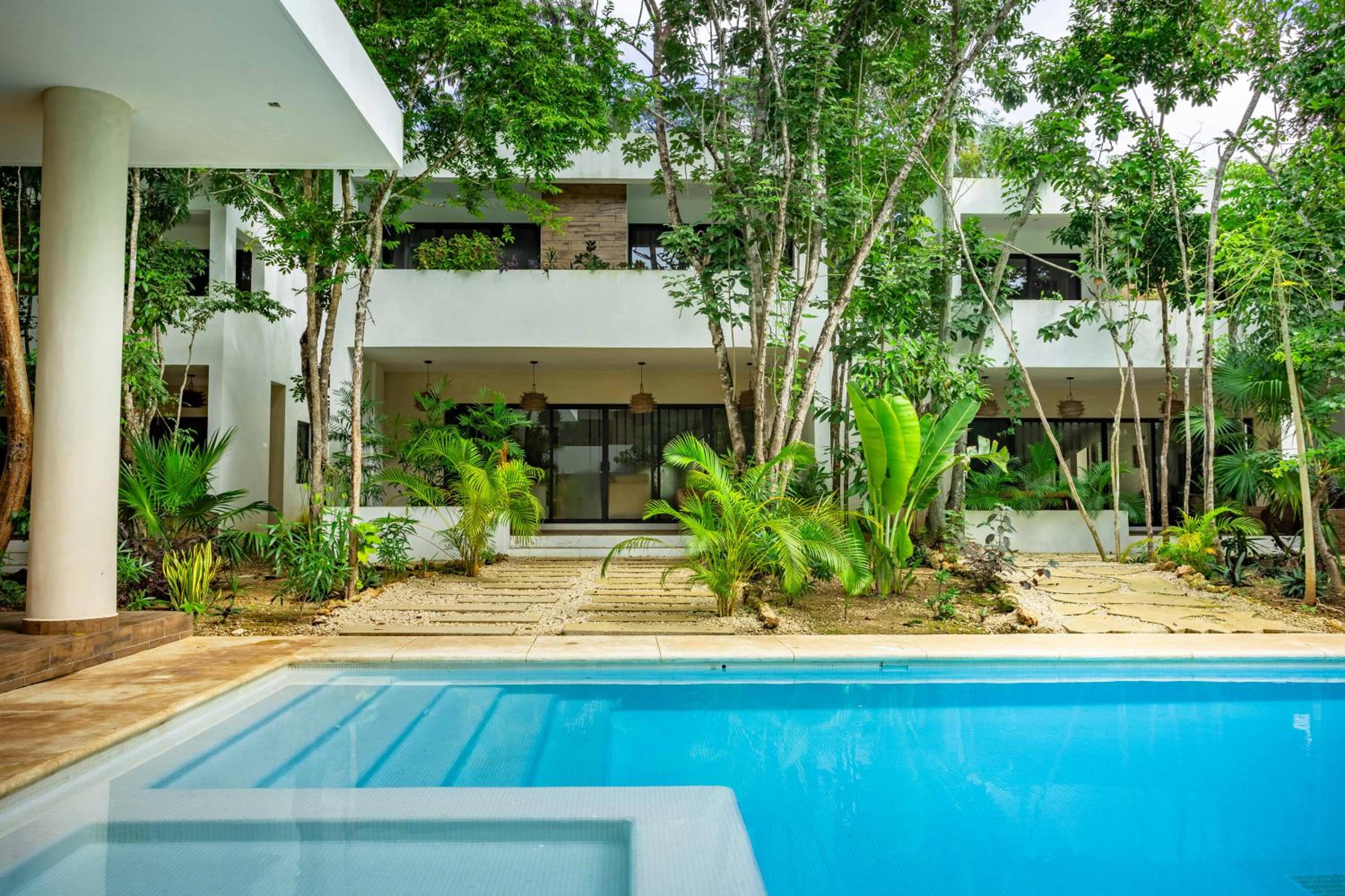Superior Villa photo 1
