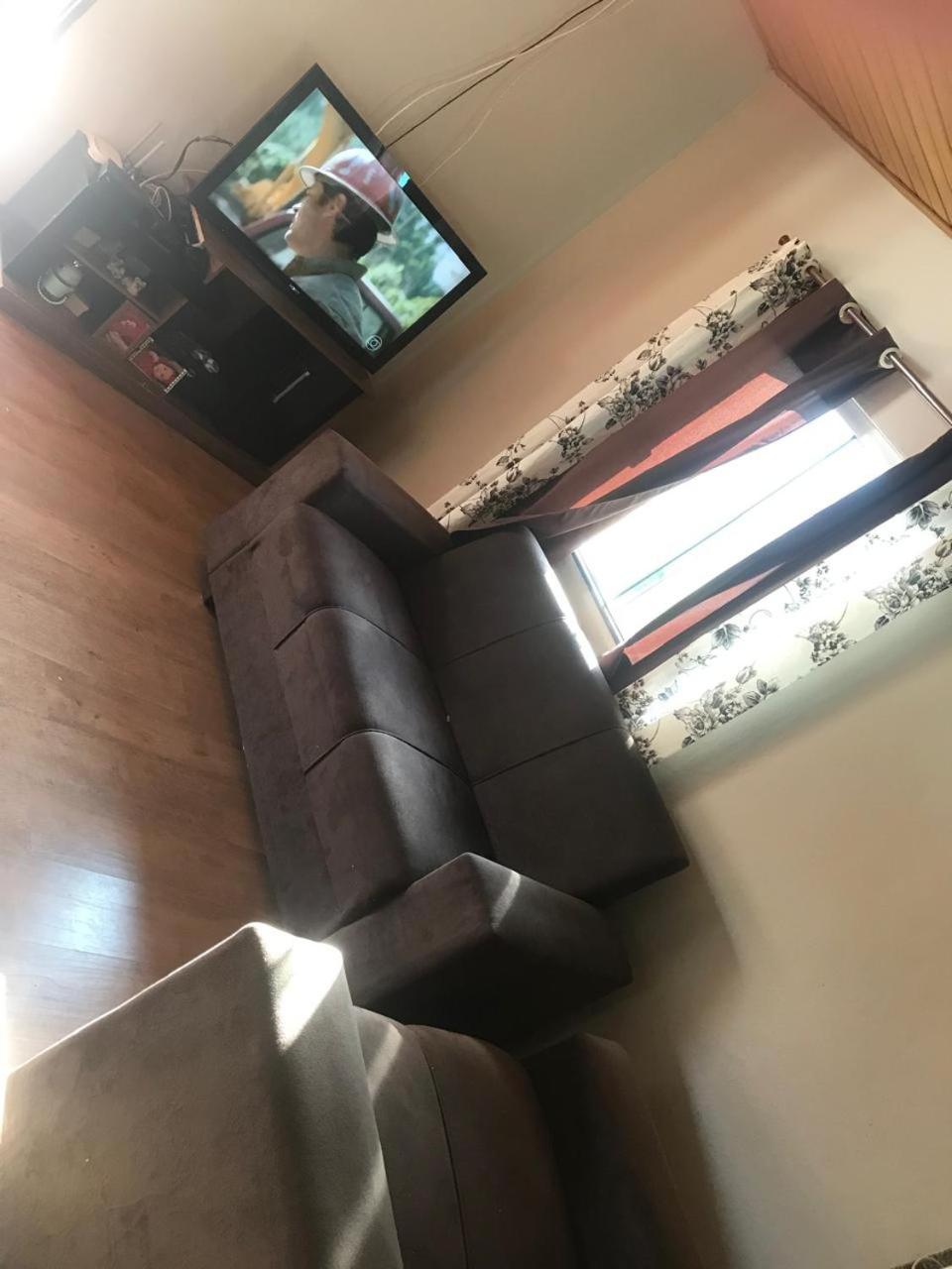 One-Bedroom House photo 1