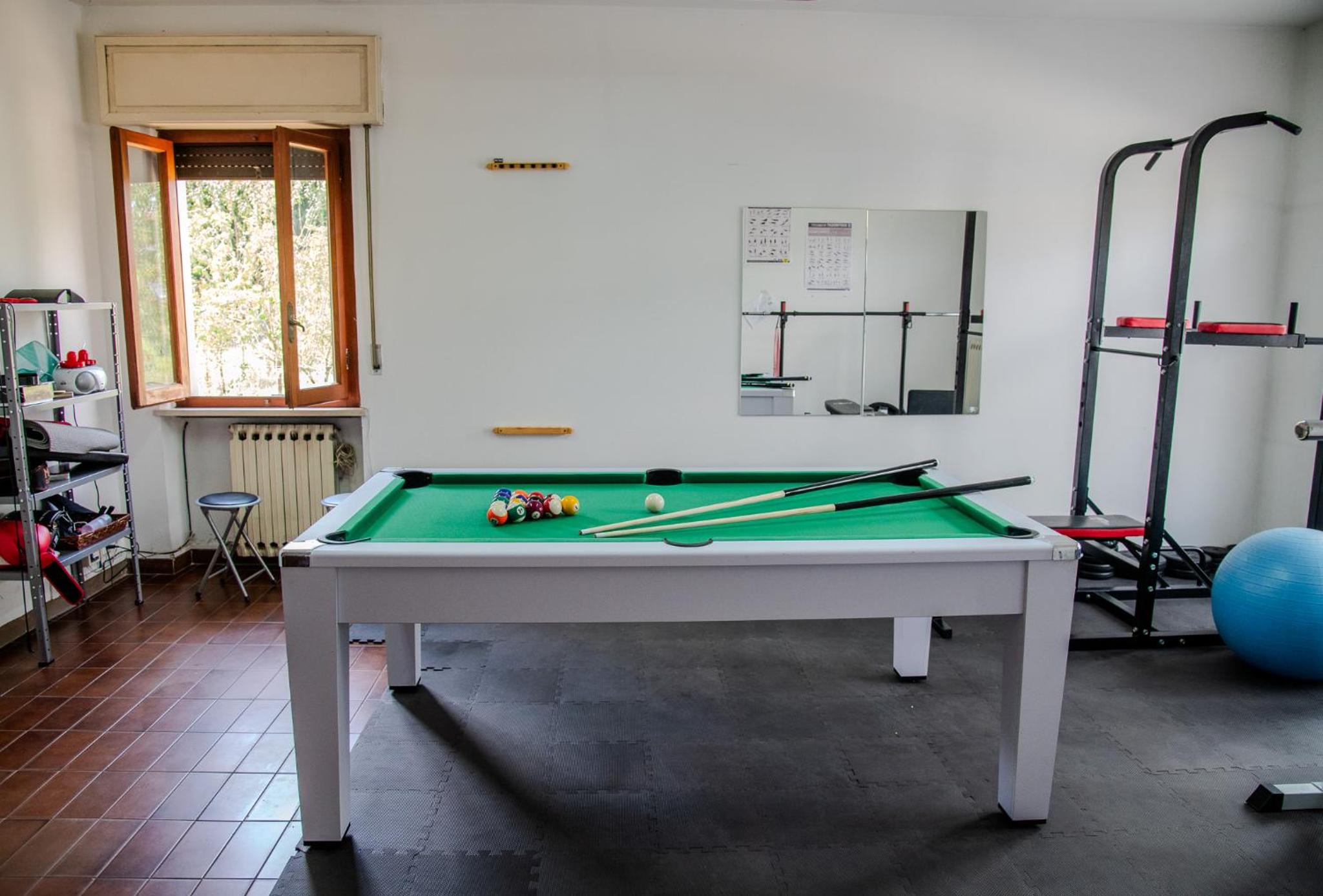 Three-Bedroom House photo 2