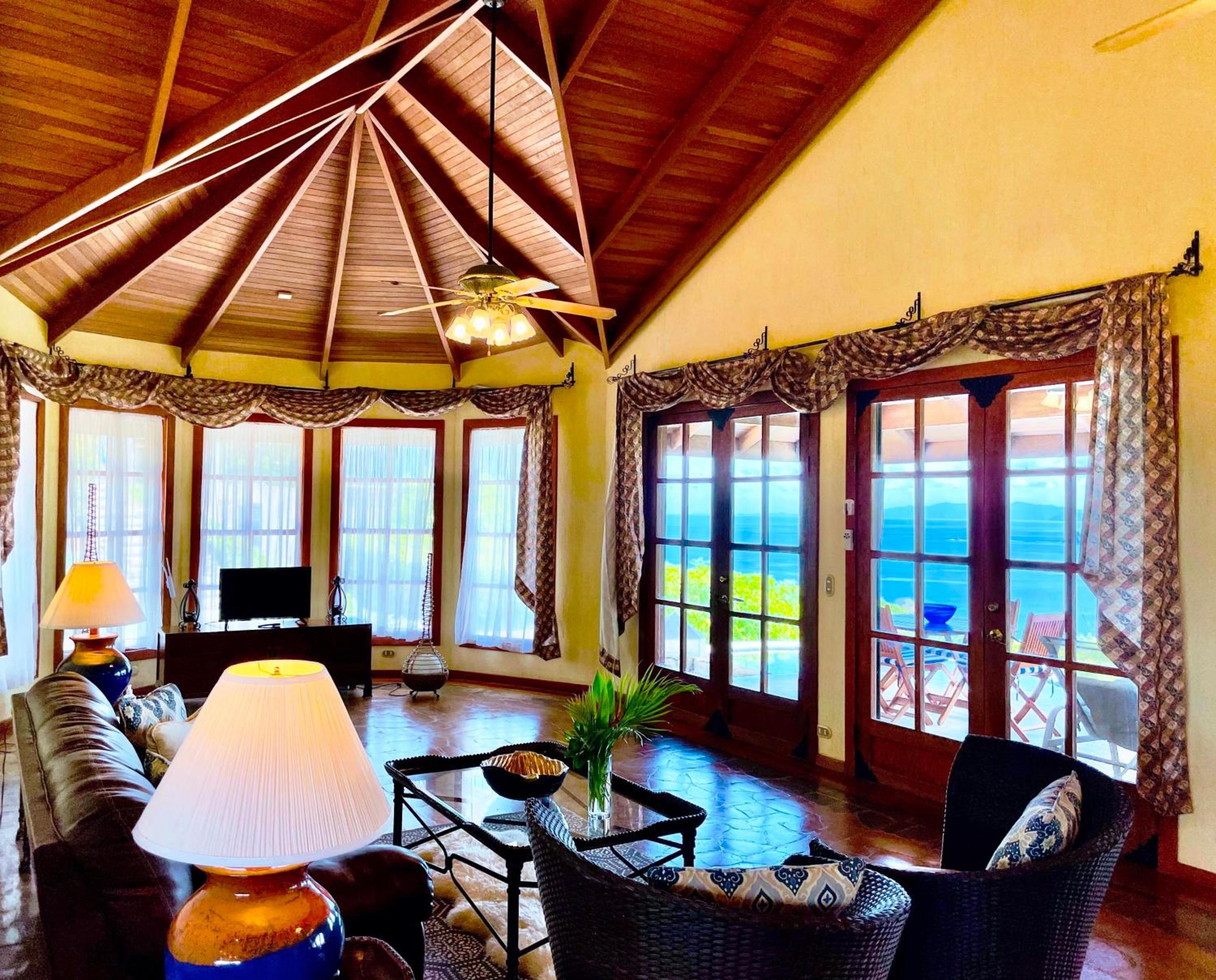 Chalet photo 1
