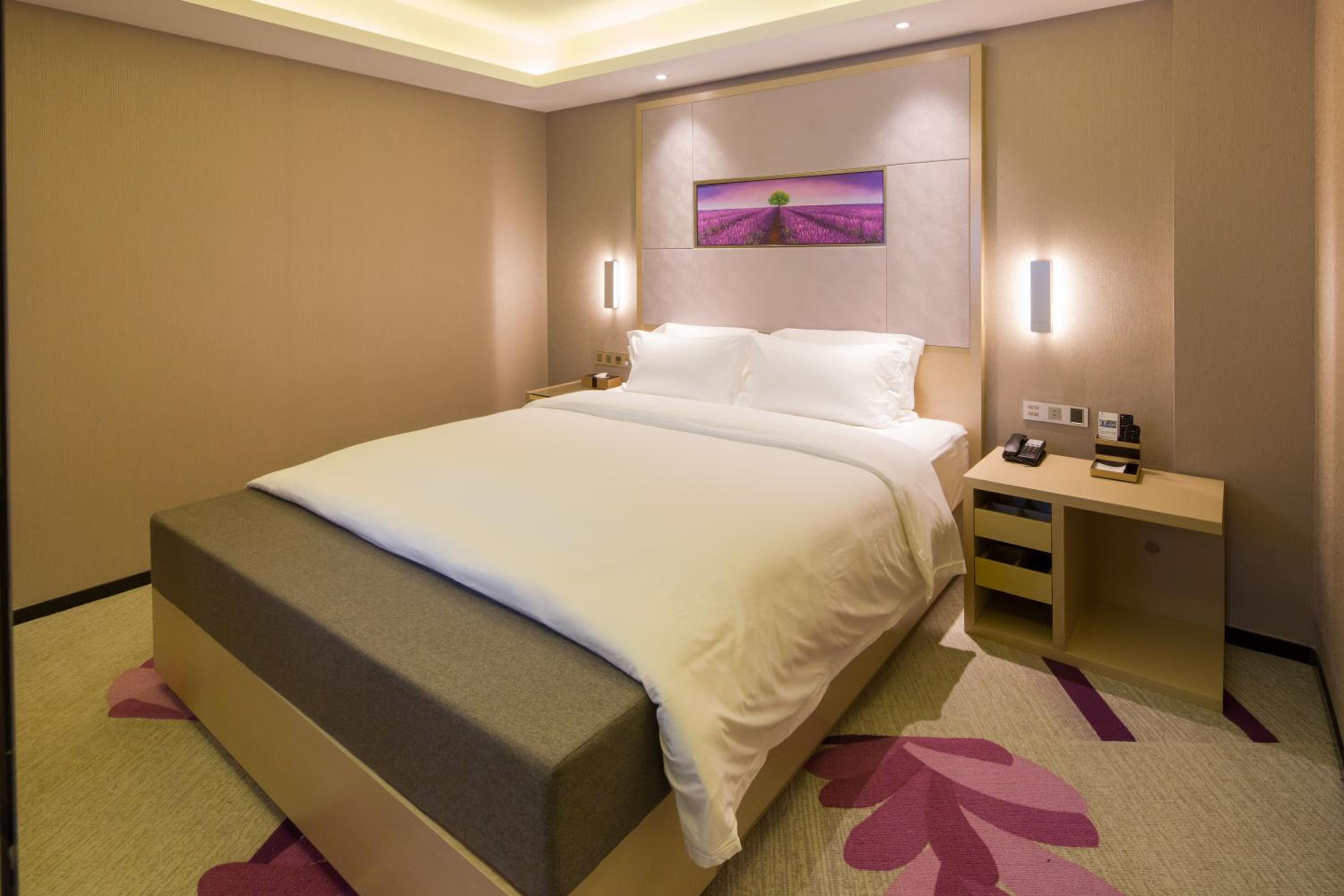 Business Suite photo 1