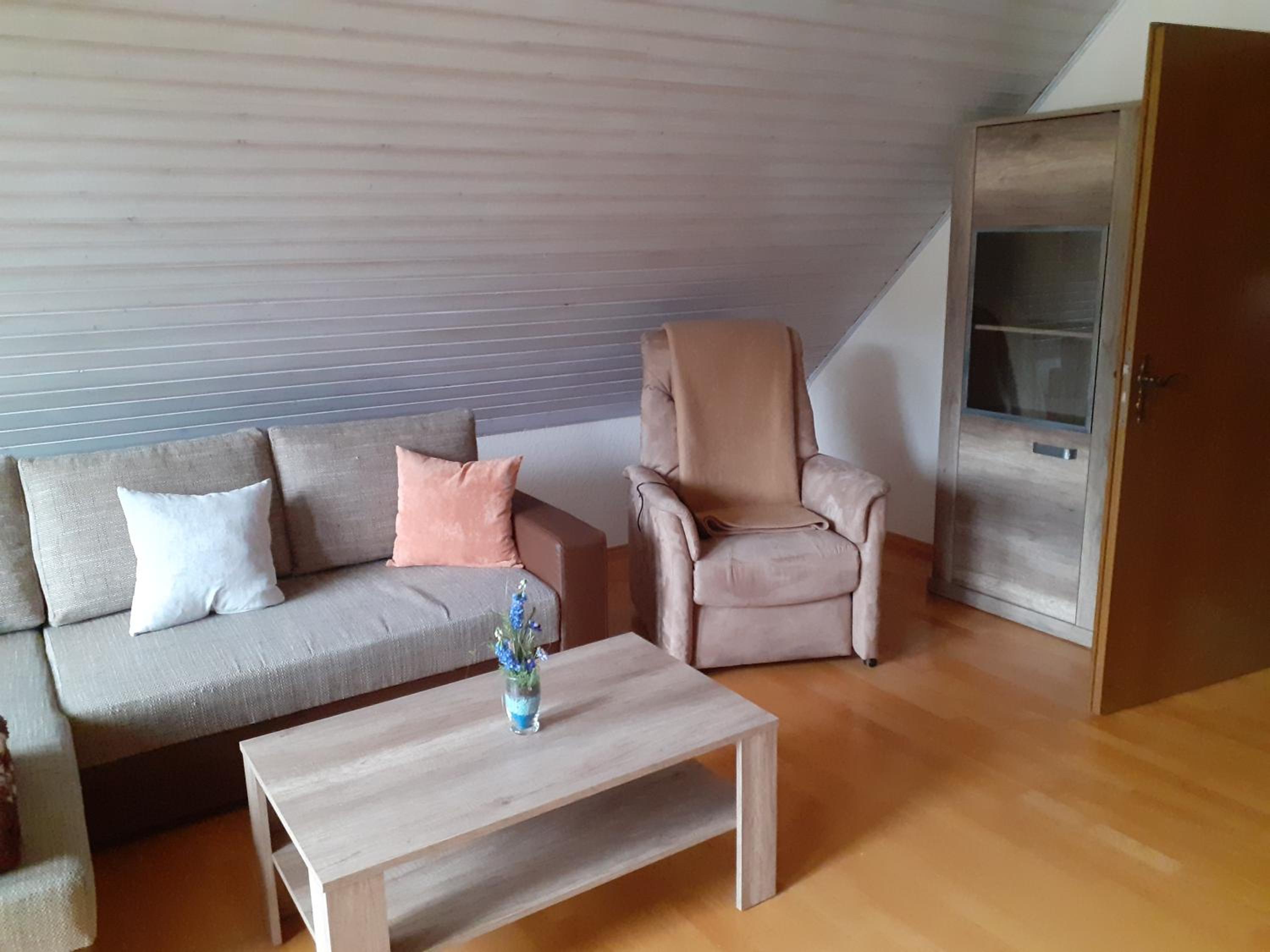 Two-Bedroom Deluxe Apartment with Garden View photo 1