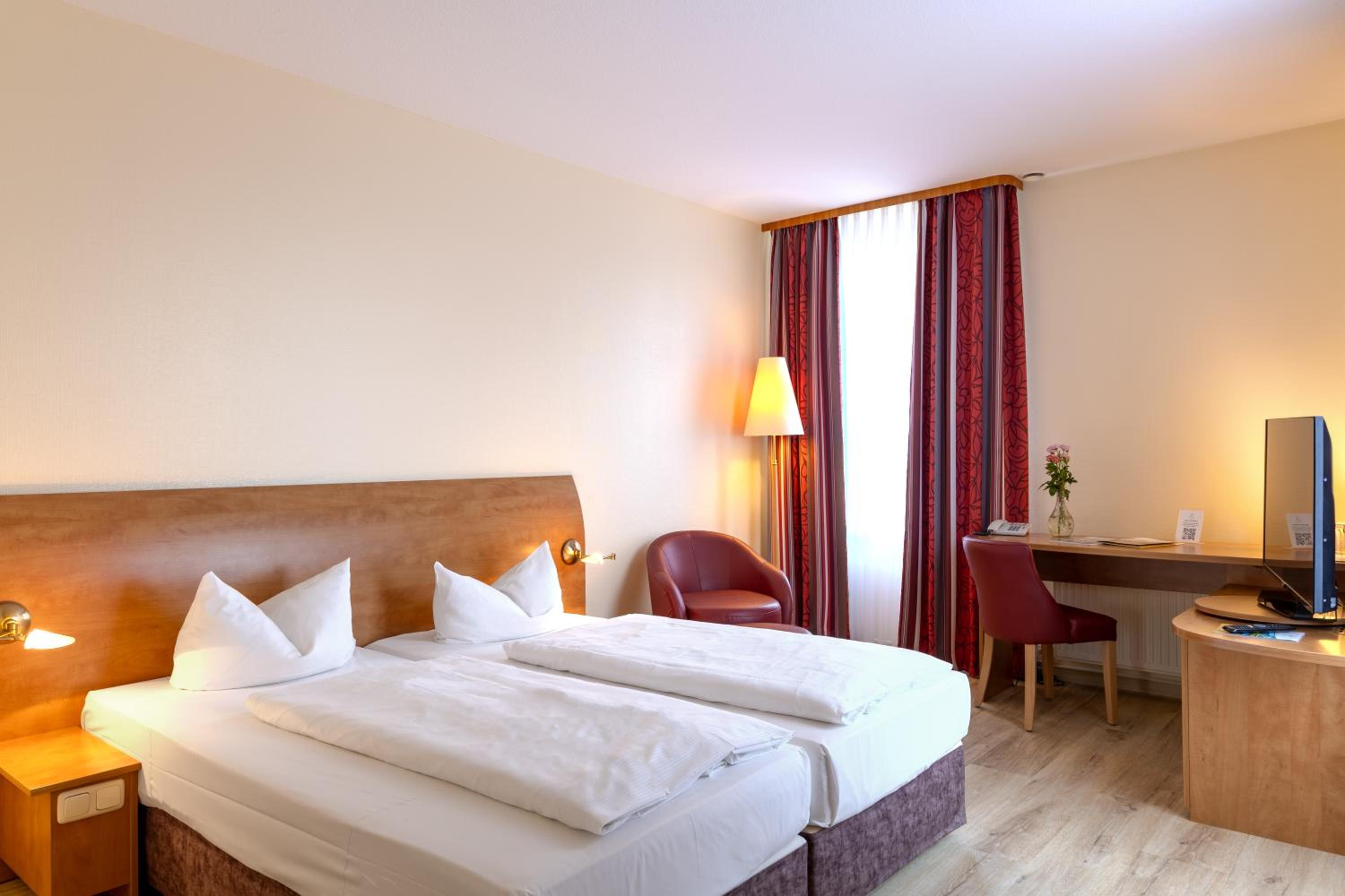 Standard Single Room photo 2