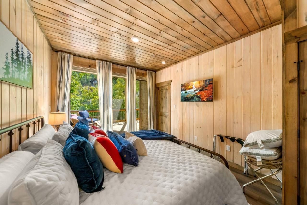 Two-Bedroom House photo 1