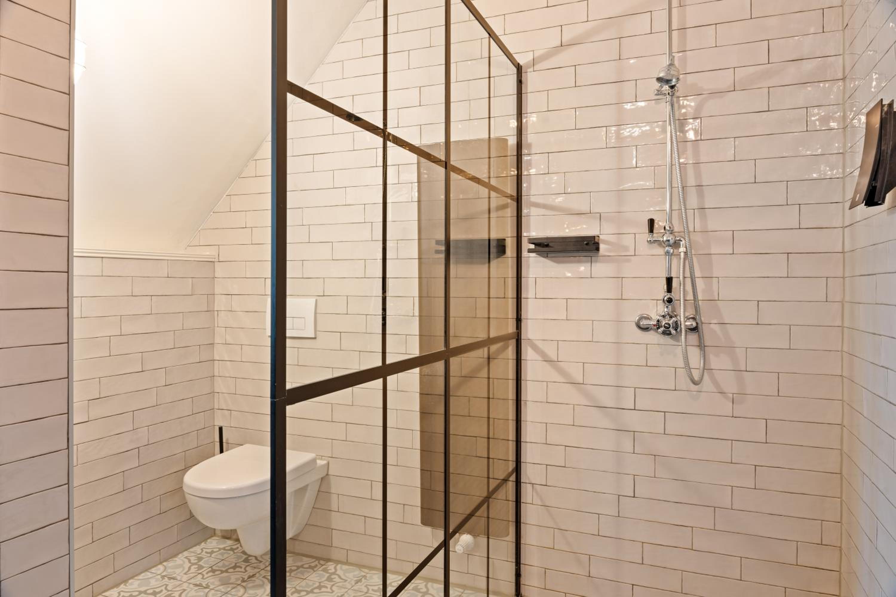 Deluxe Suite photo 3
