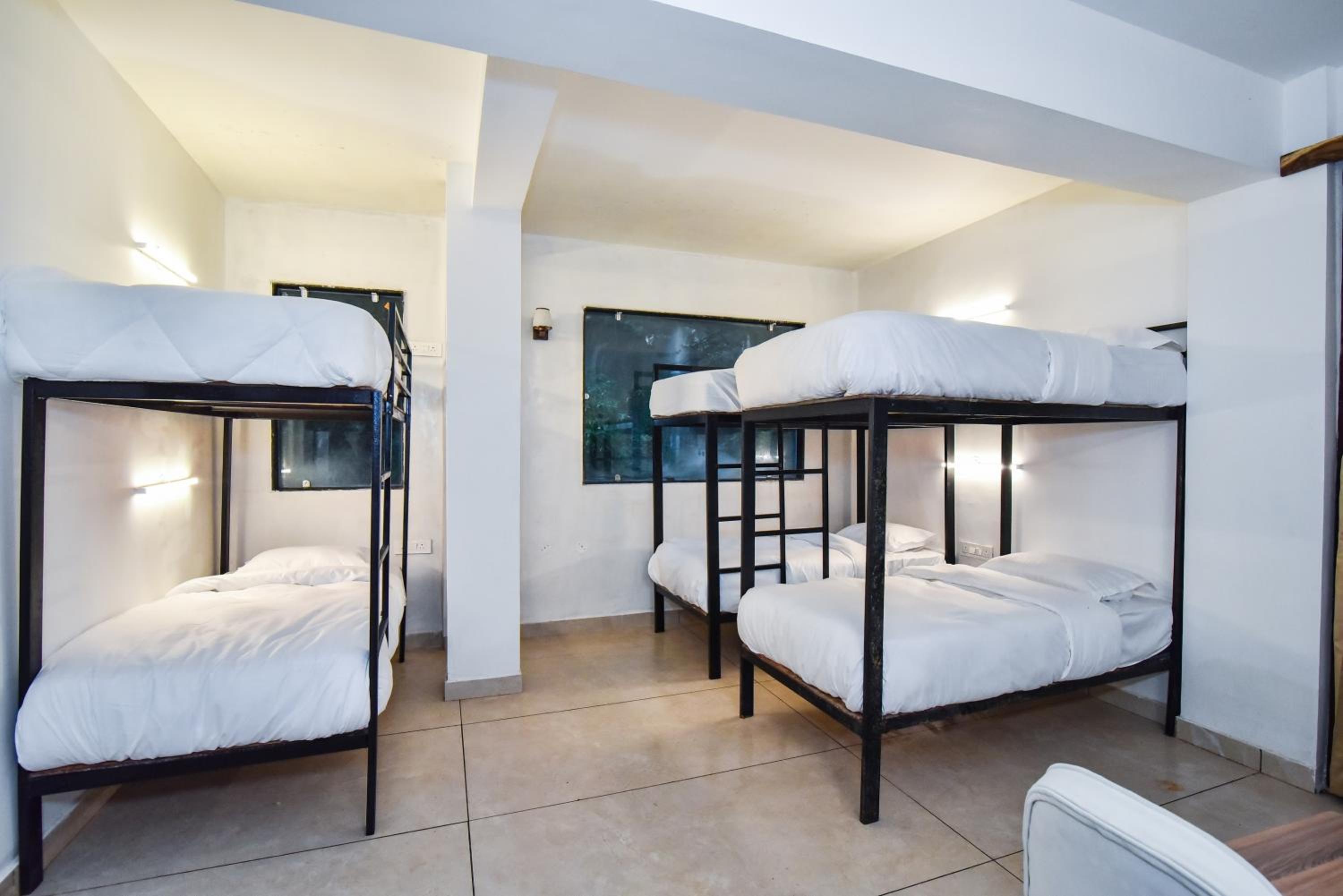 Bed In 6-Bed Mixed Dormitory Room photo 3