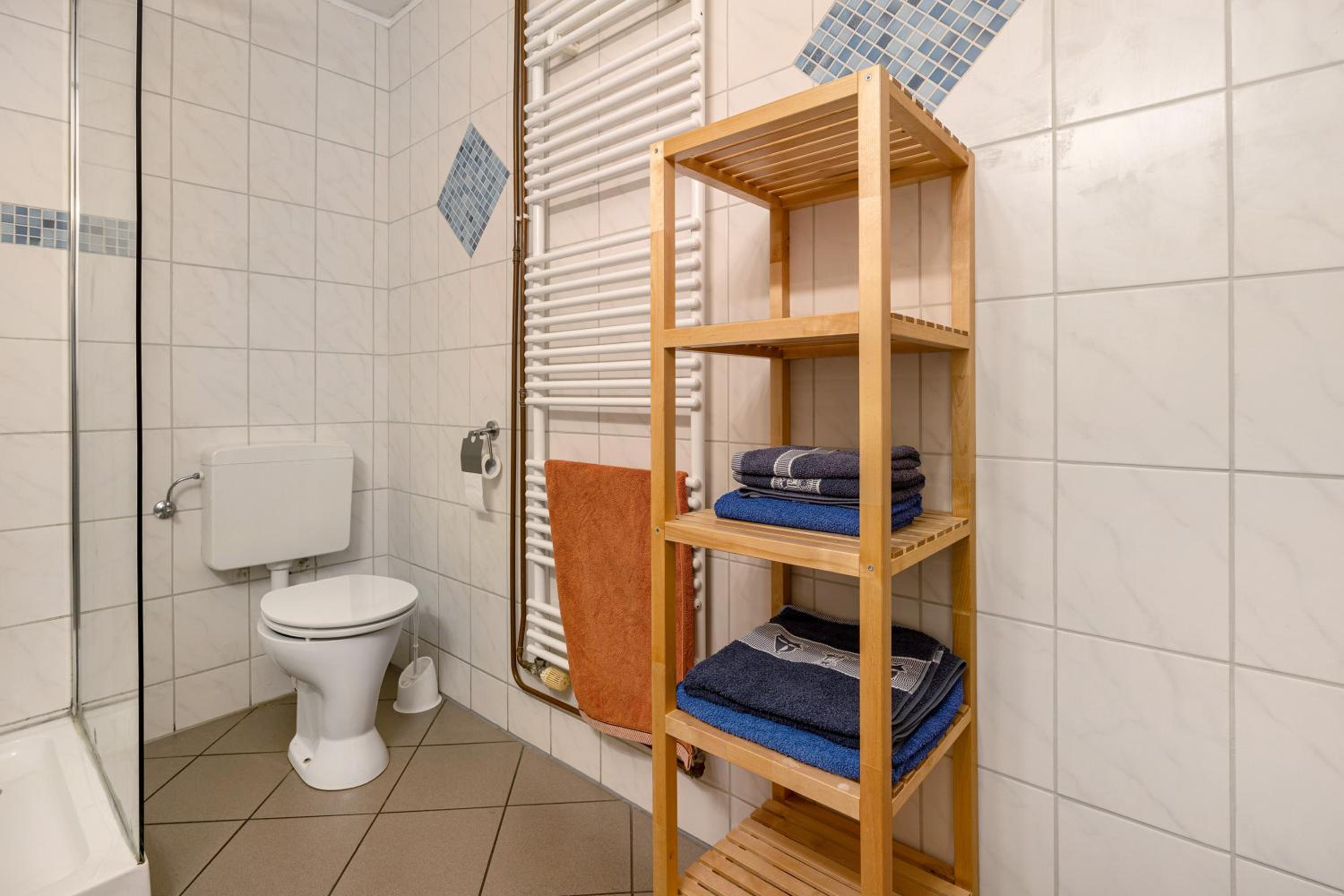 Triple Room with Shower - Photo 14