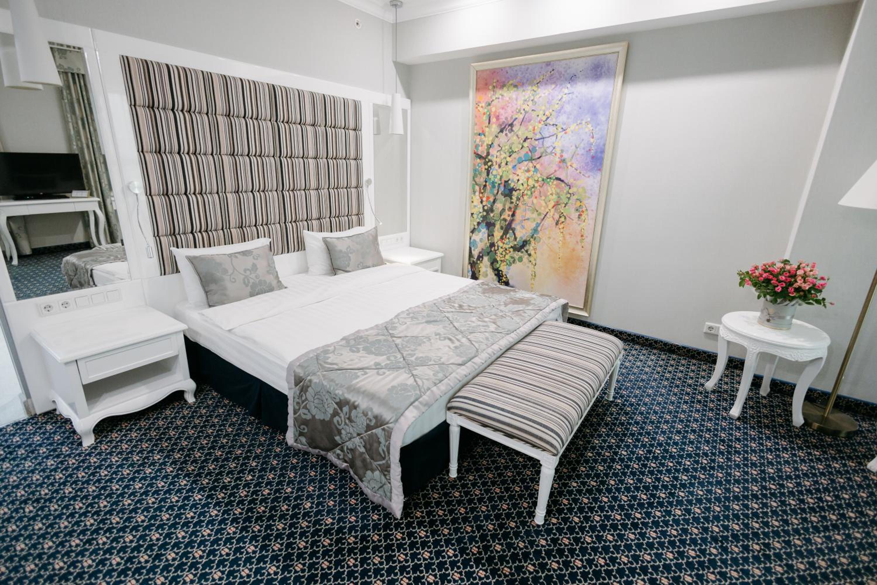 Comfort Double or Twin Room photo 3