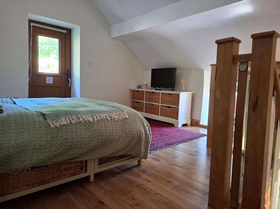 One-Bedroom House photo 1