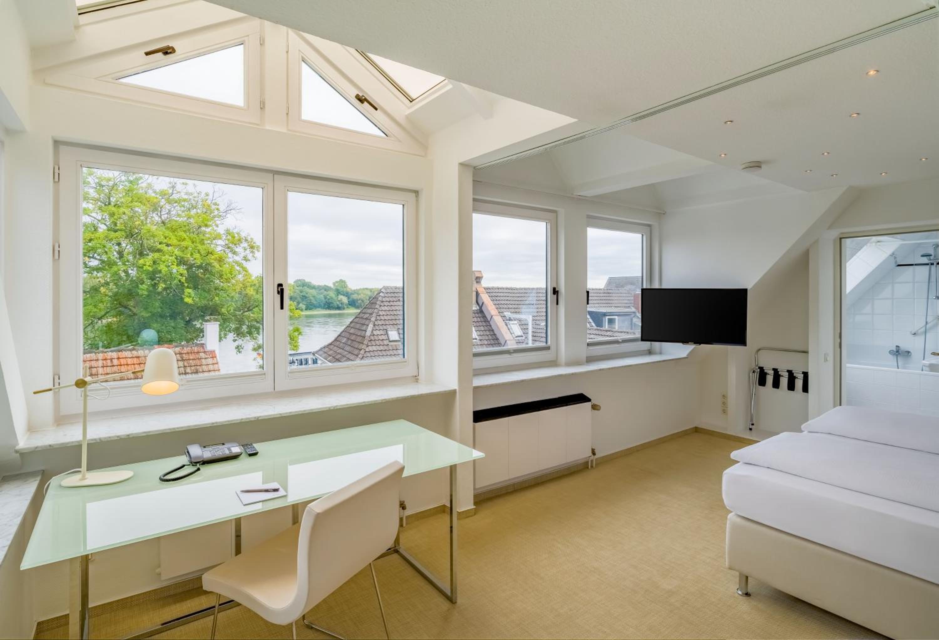 Superior Double Room - Photo 2