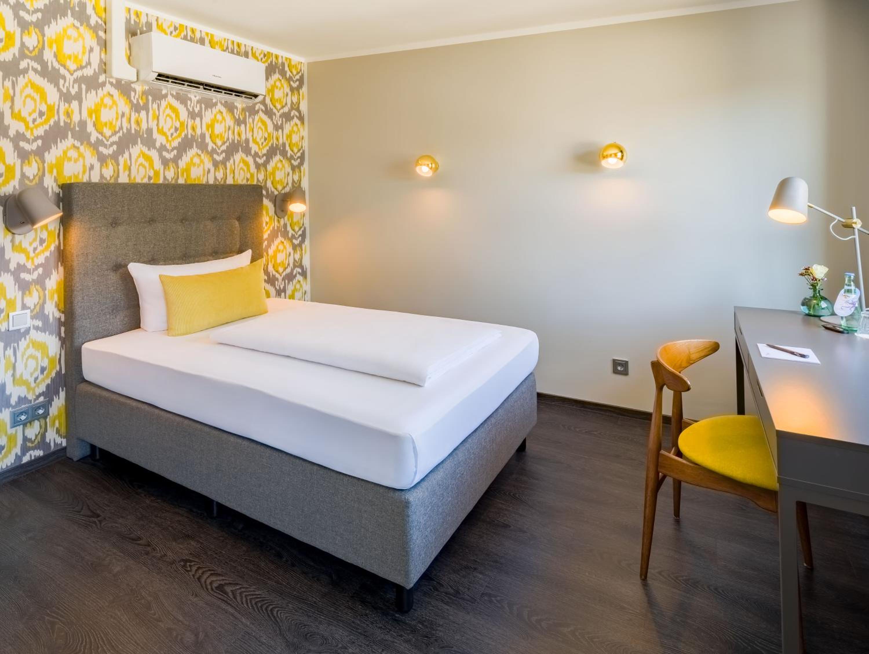 Single Room photo 1