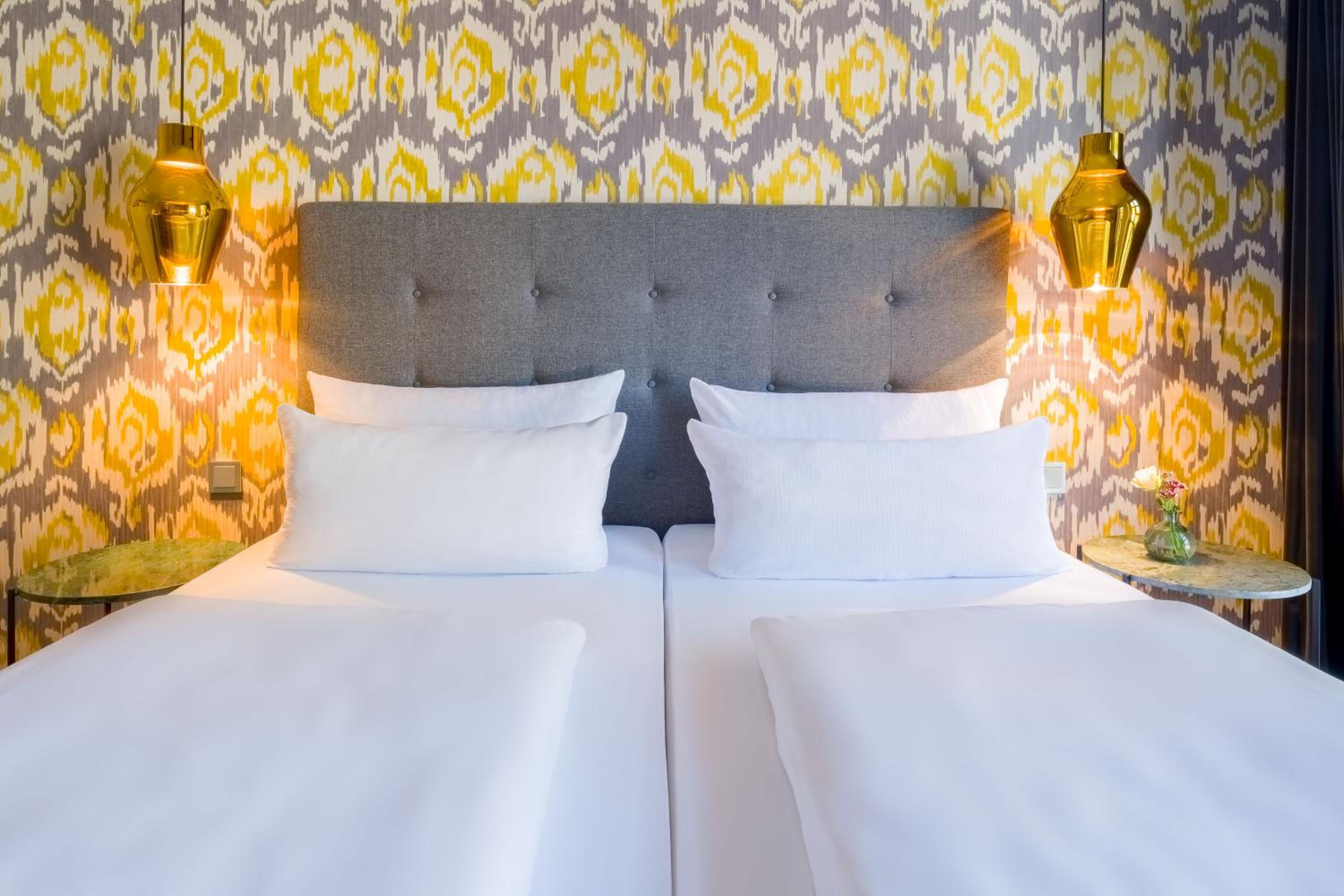 Standard Double Room - Photo 6