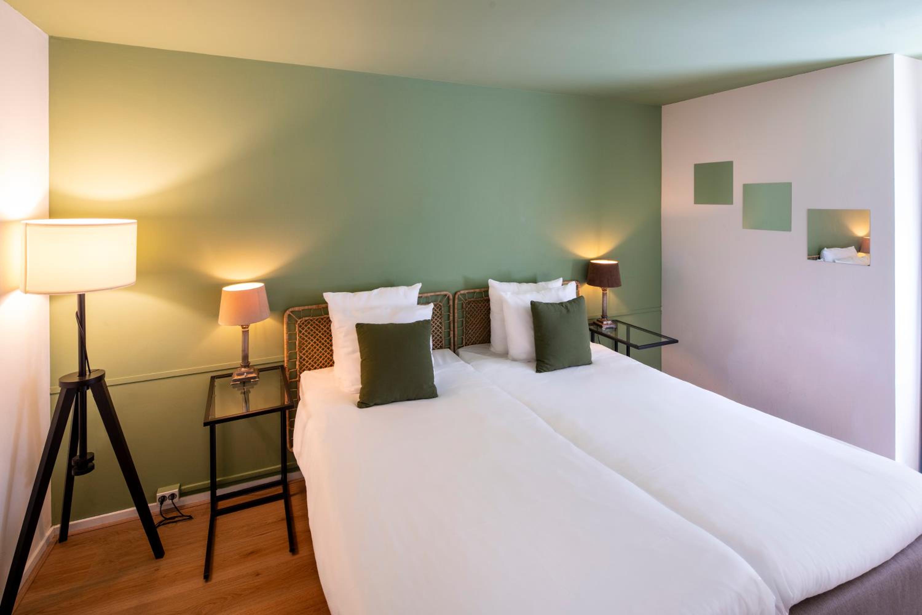 Standard Double or Twin Room - Photo 2