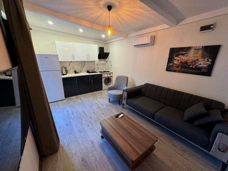 Family Room photo 1