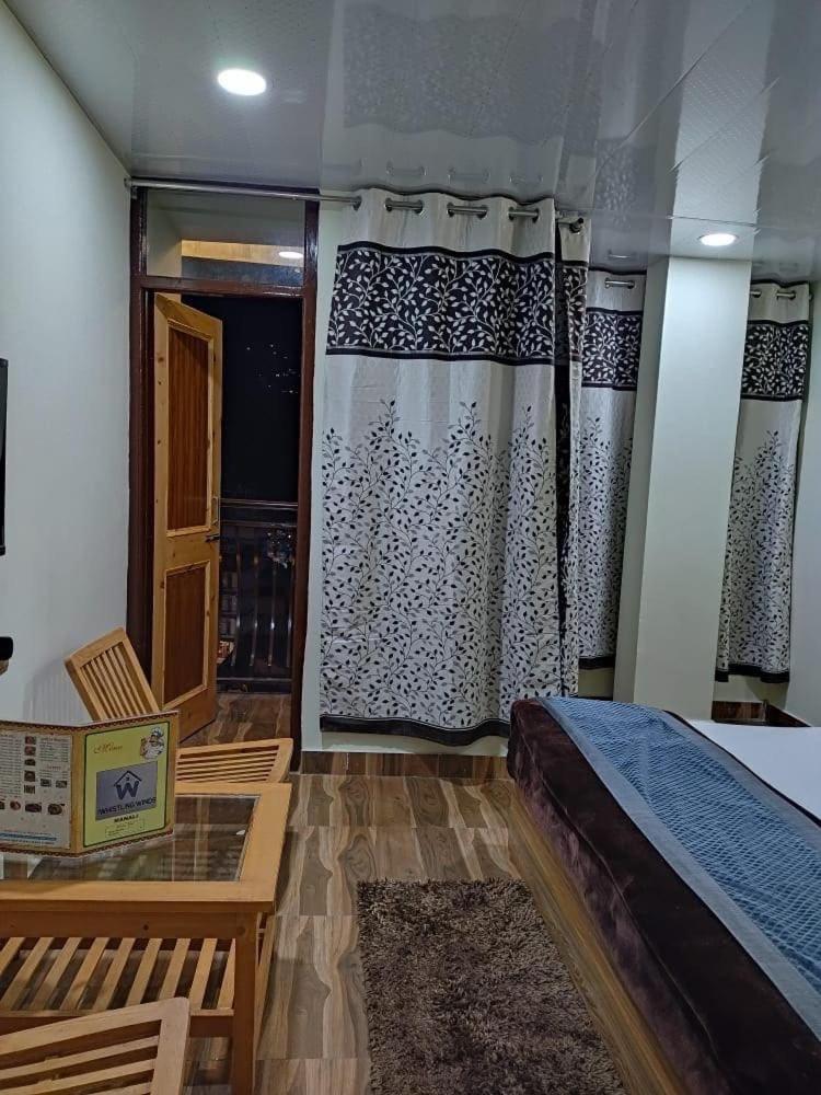 Classic Triple Room