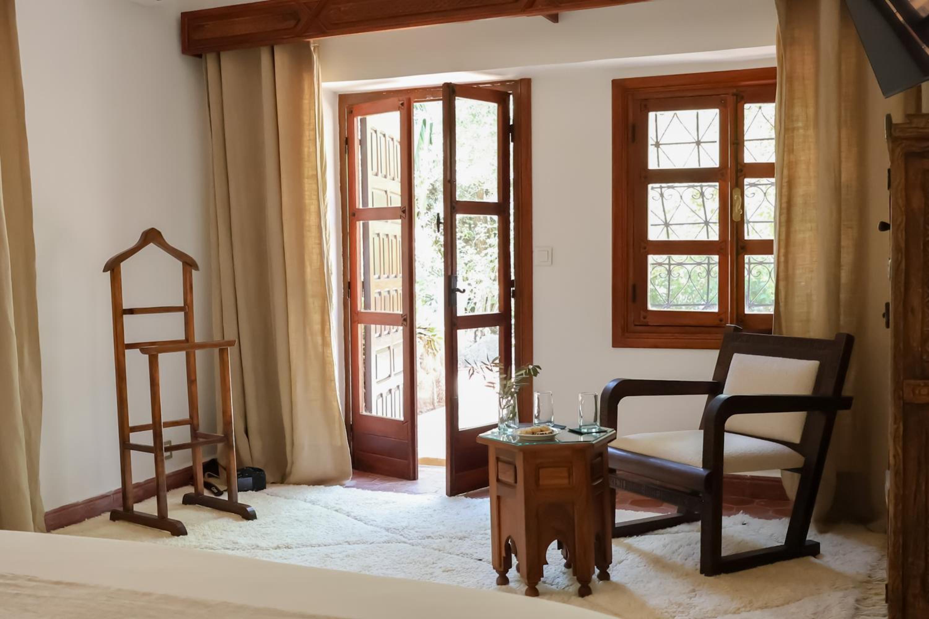 Standard Double or Twin Room photo 2