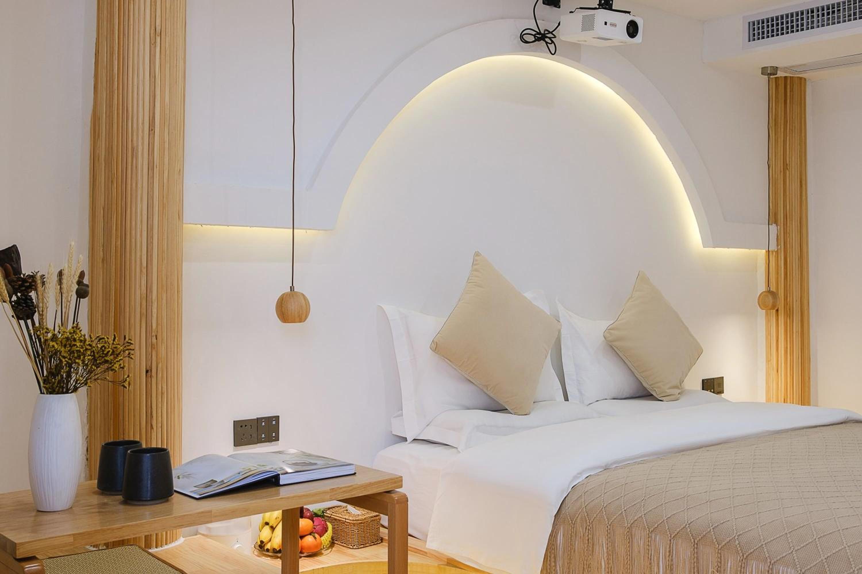 Large Double Room photo 3