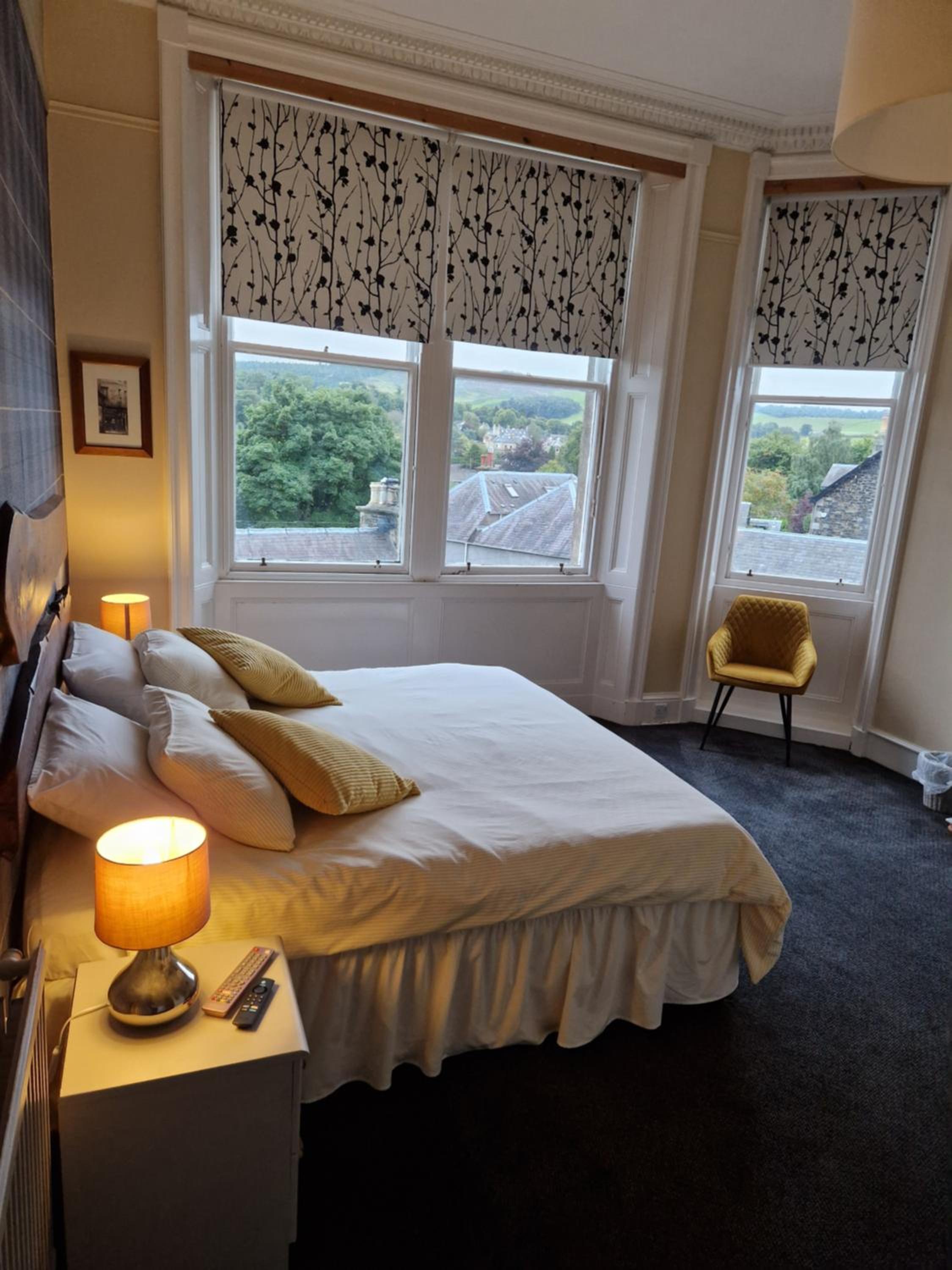 Double Room with Private Bathroom photo 3