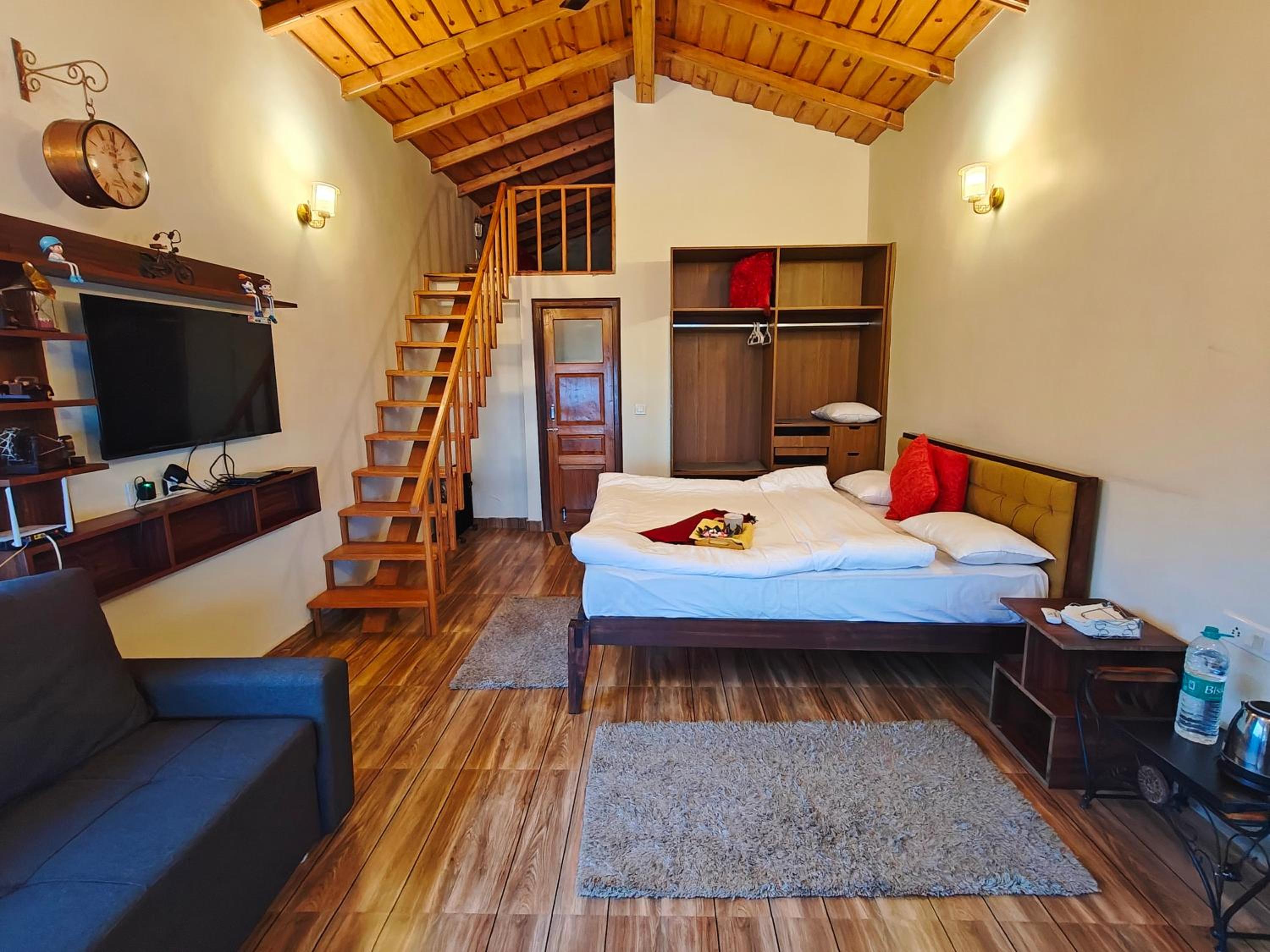 两卧室小屋