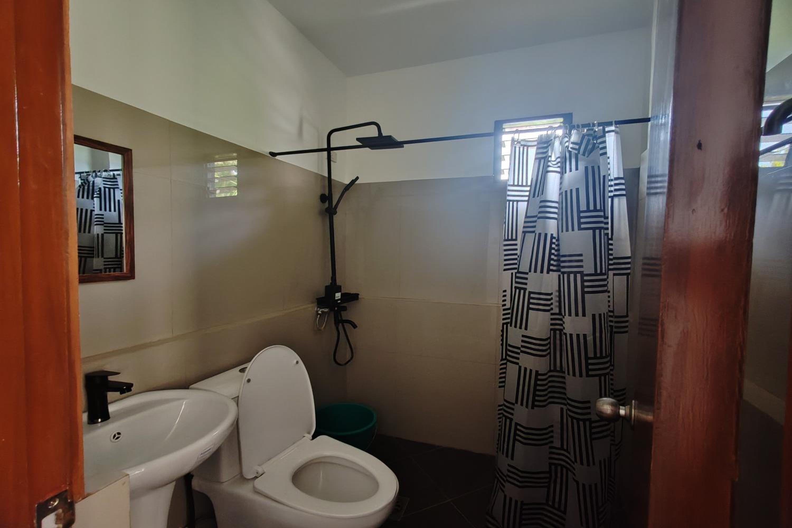 Budget Triple Room photo 2