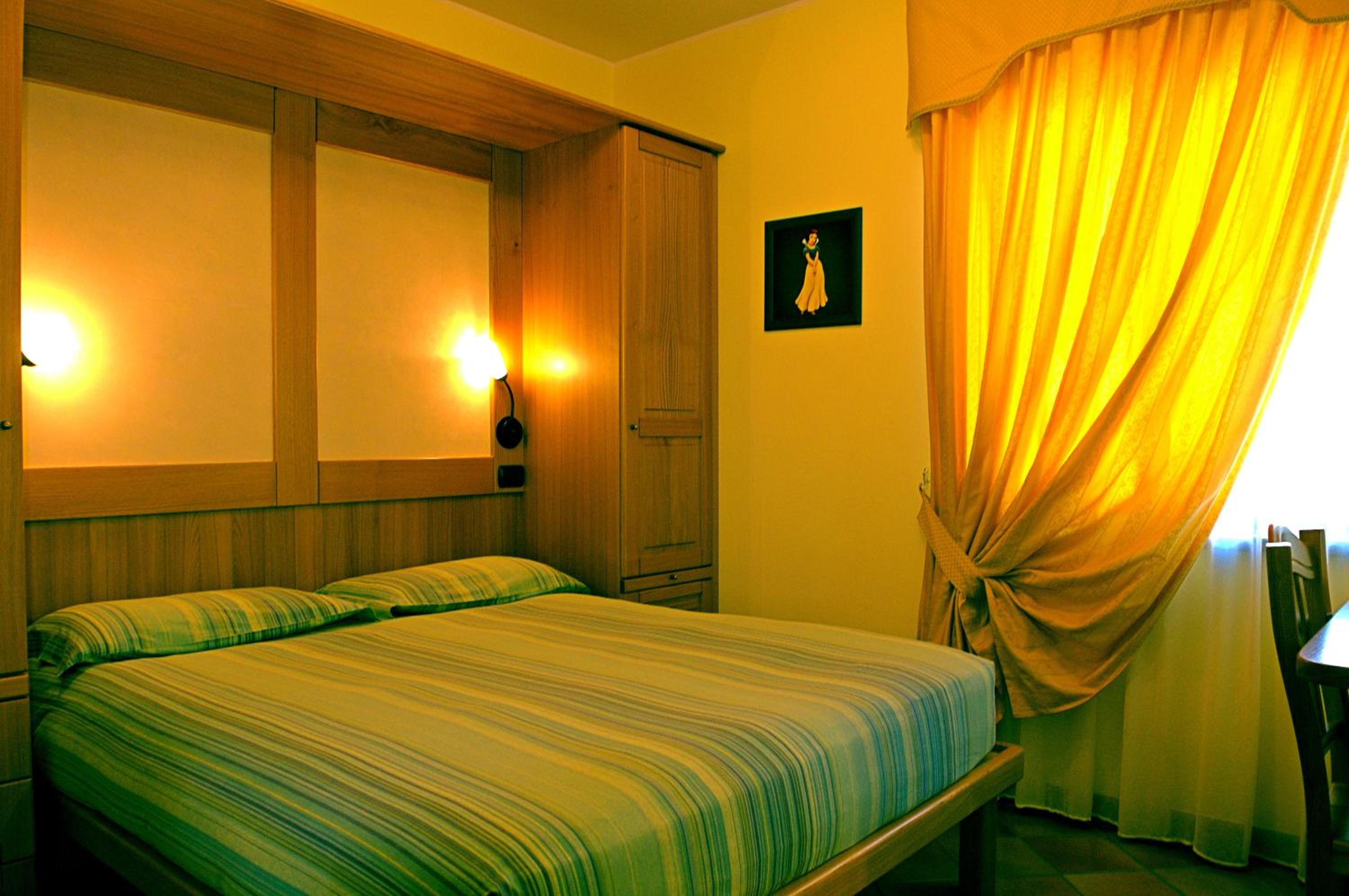 Double Room - Photo 1