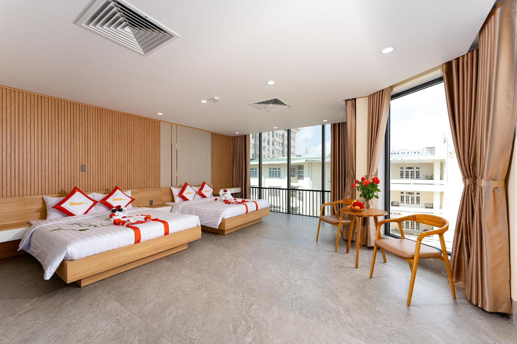 Deluxe Triple Room - Photo 1