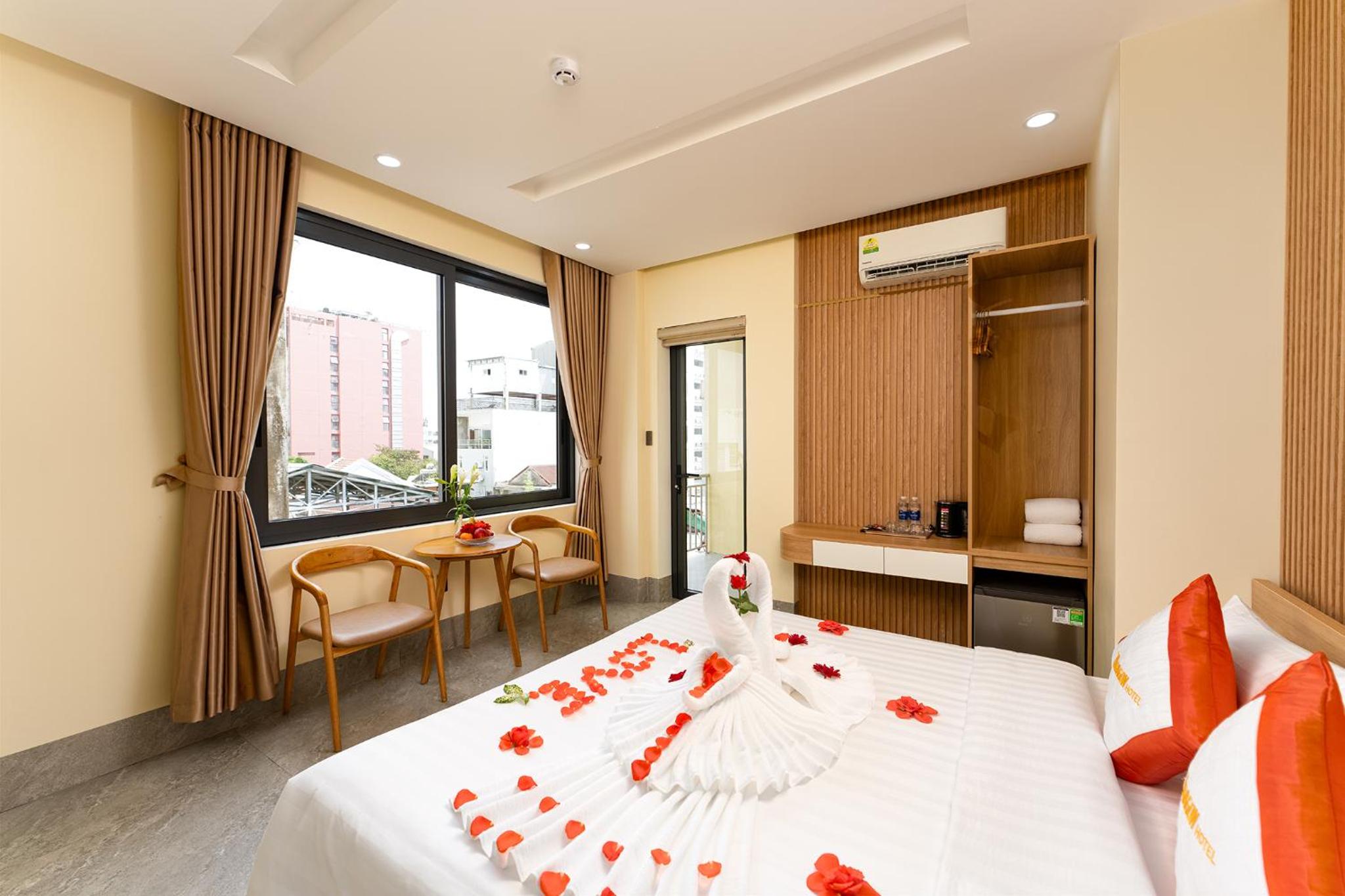 Deluxe Double Room - Photo 1