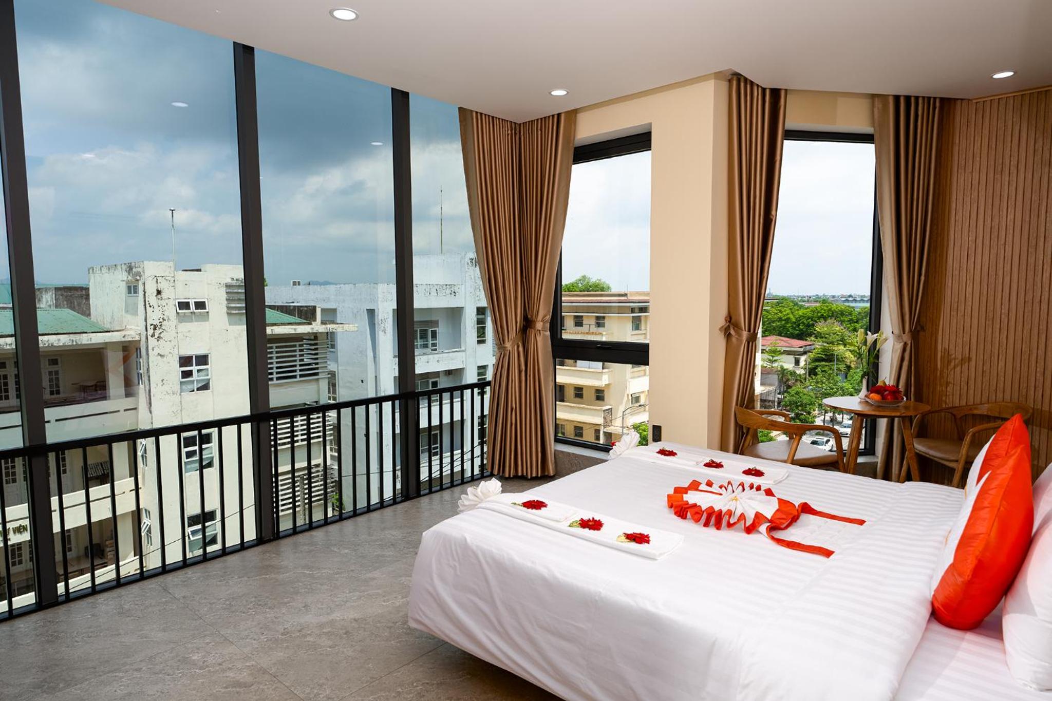 Double Room with Lake View photo 1