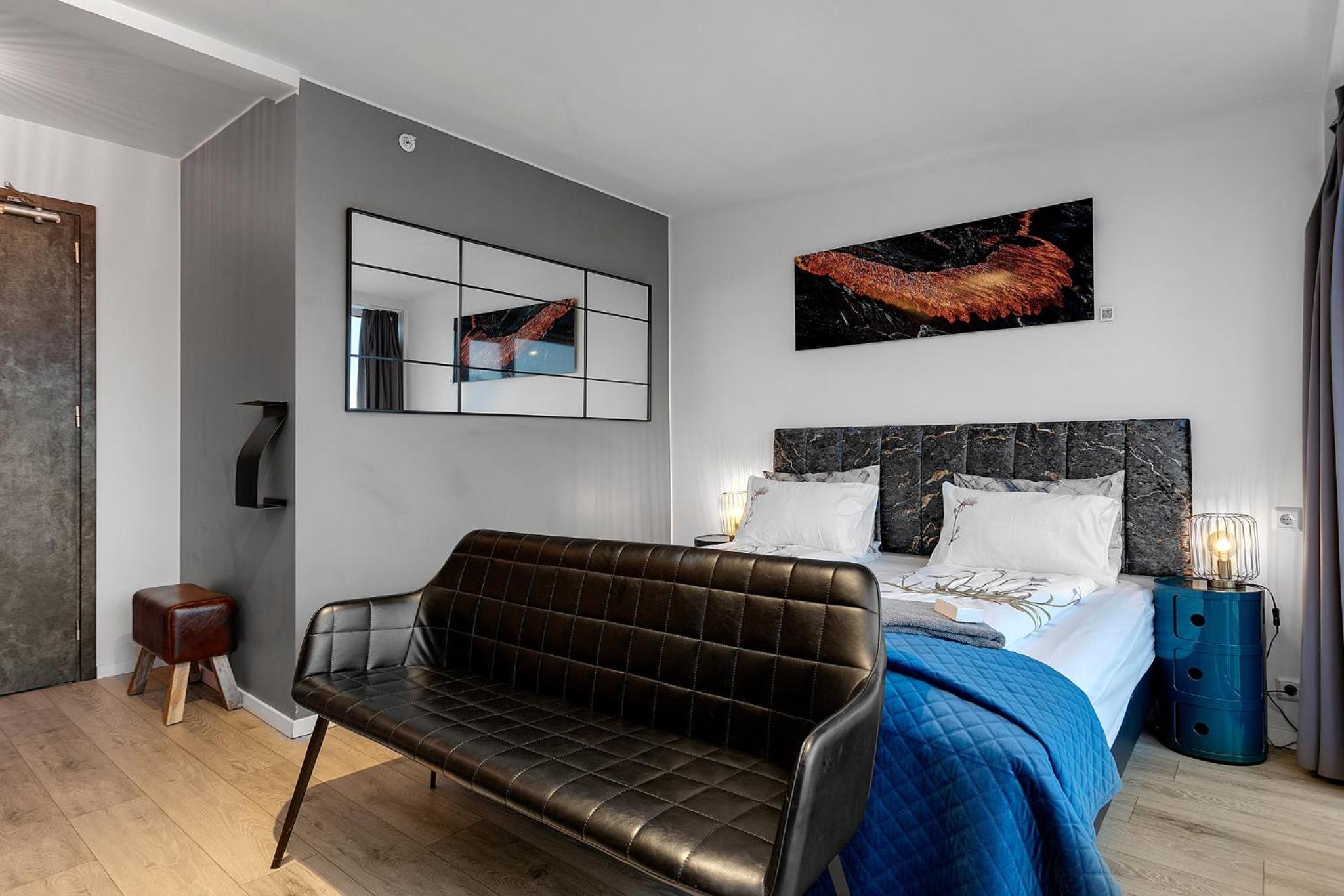 Superior King Room - Photo 12