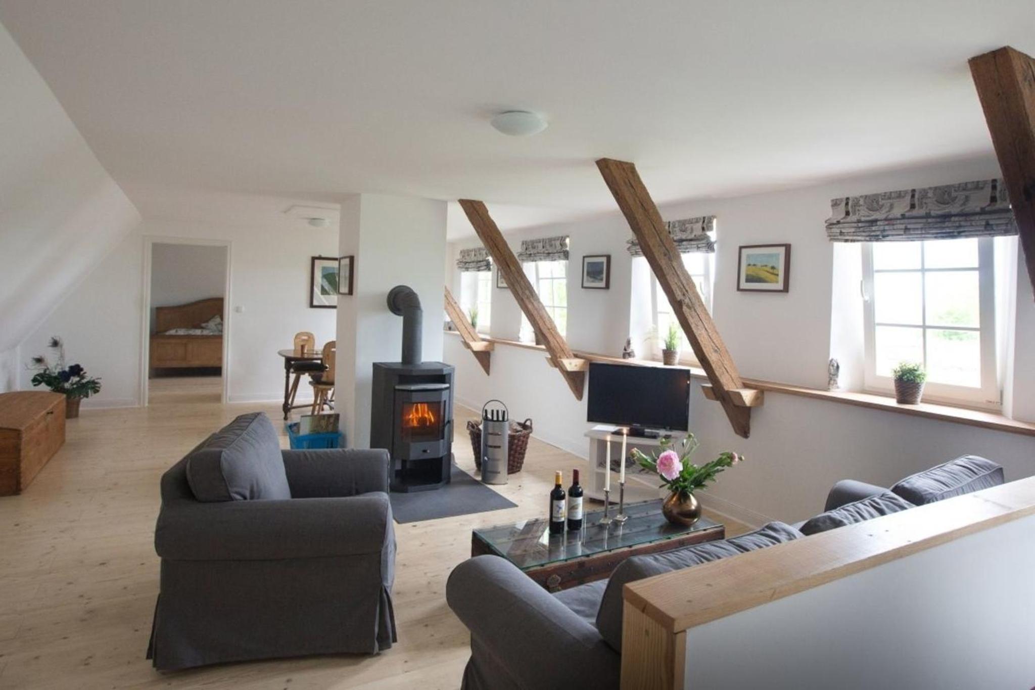 Apartment photo 1