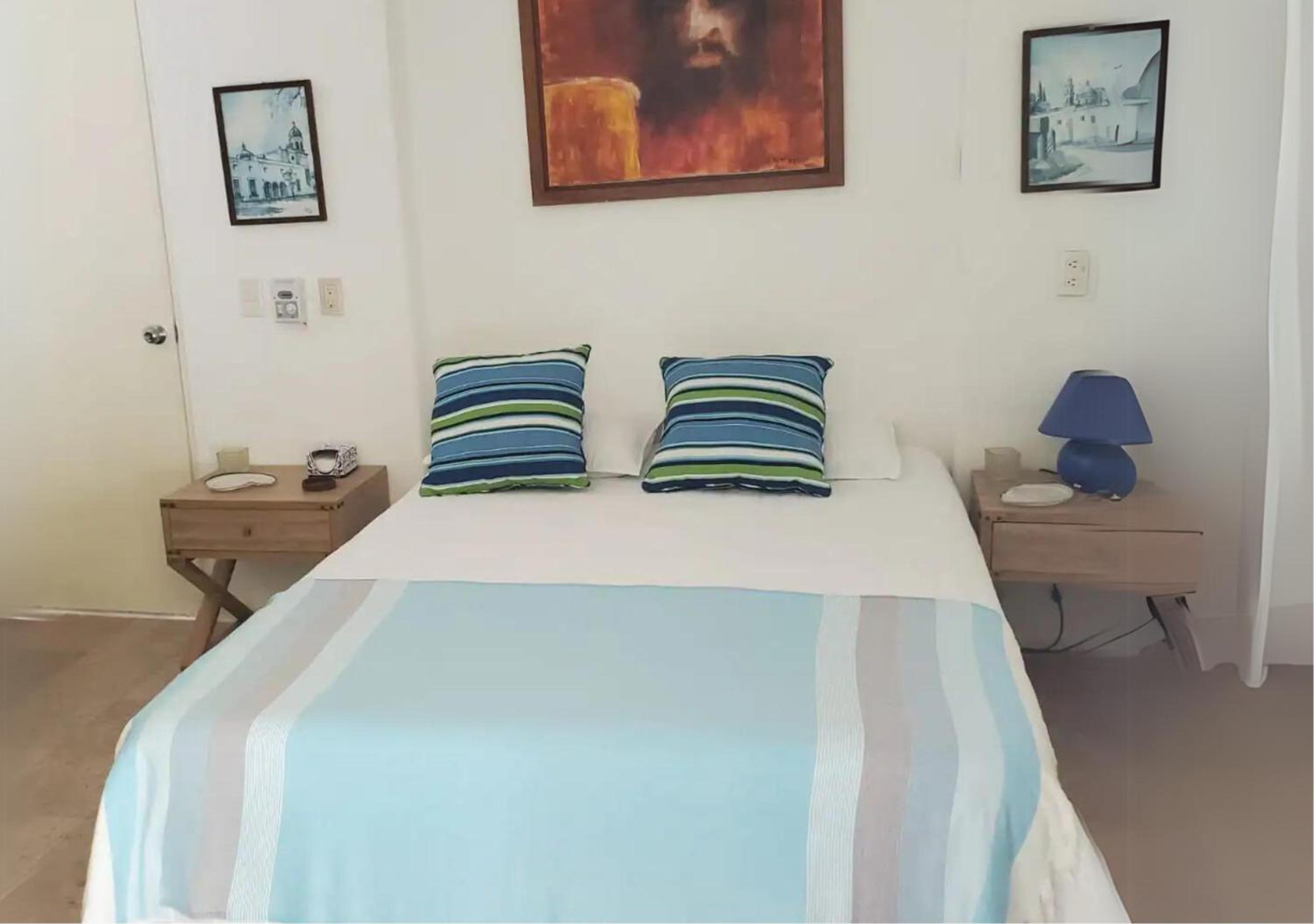 Villa with Sea View photo 1