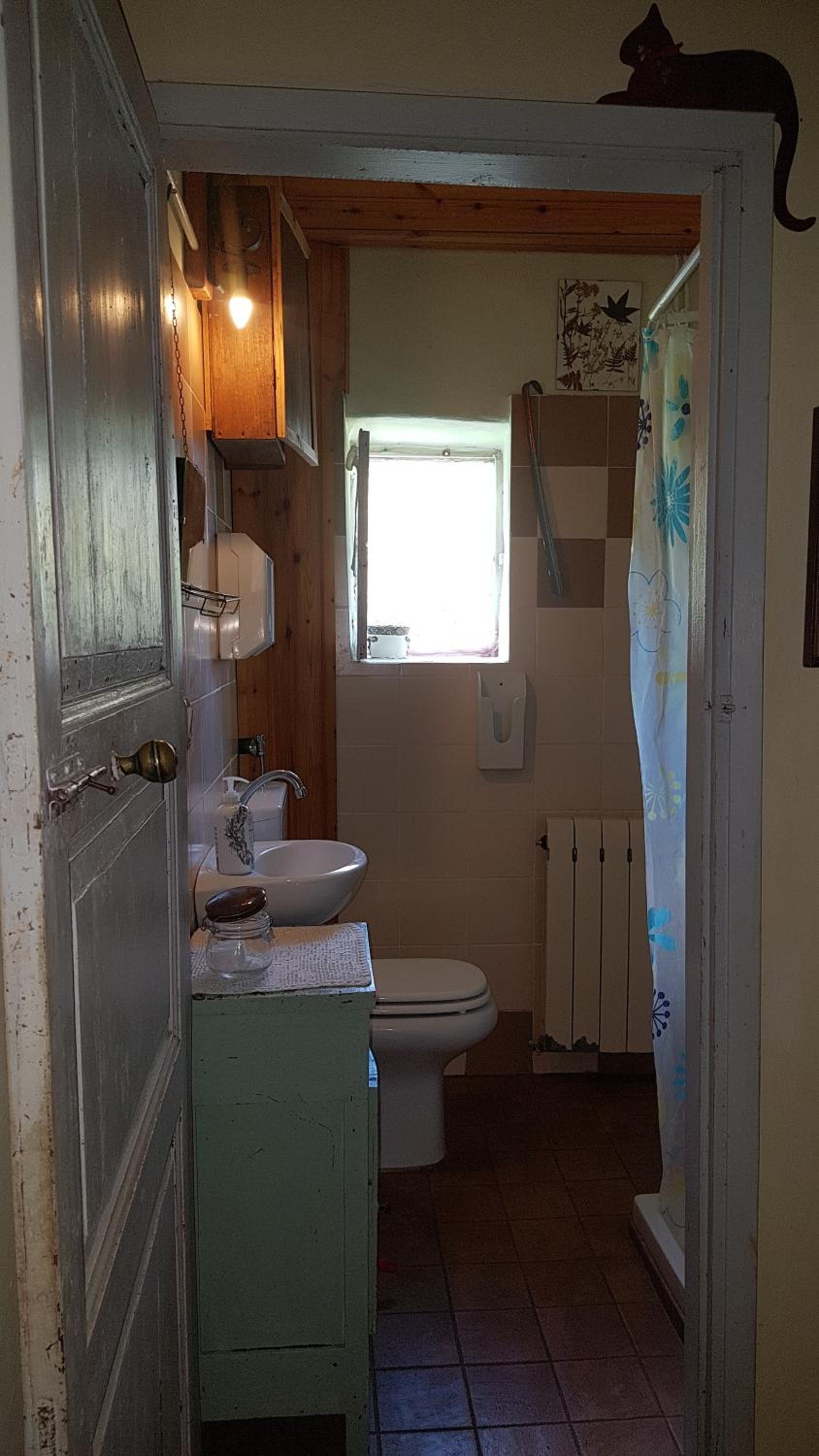 Double Room With Shared Toilet photo 3