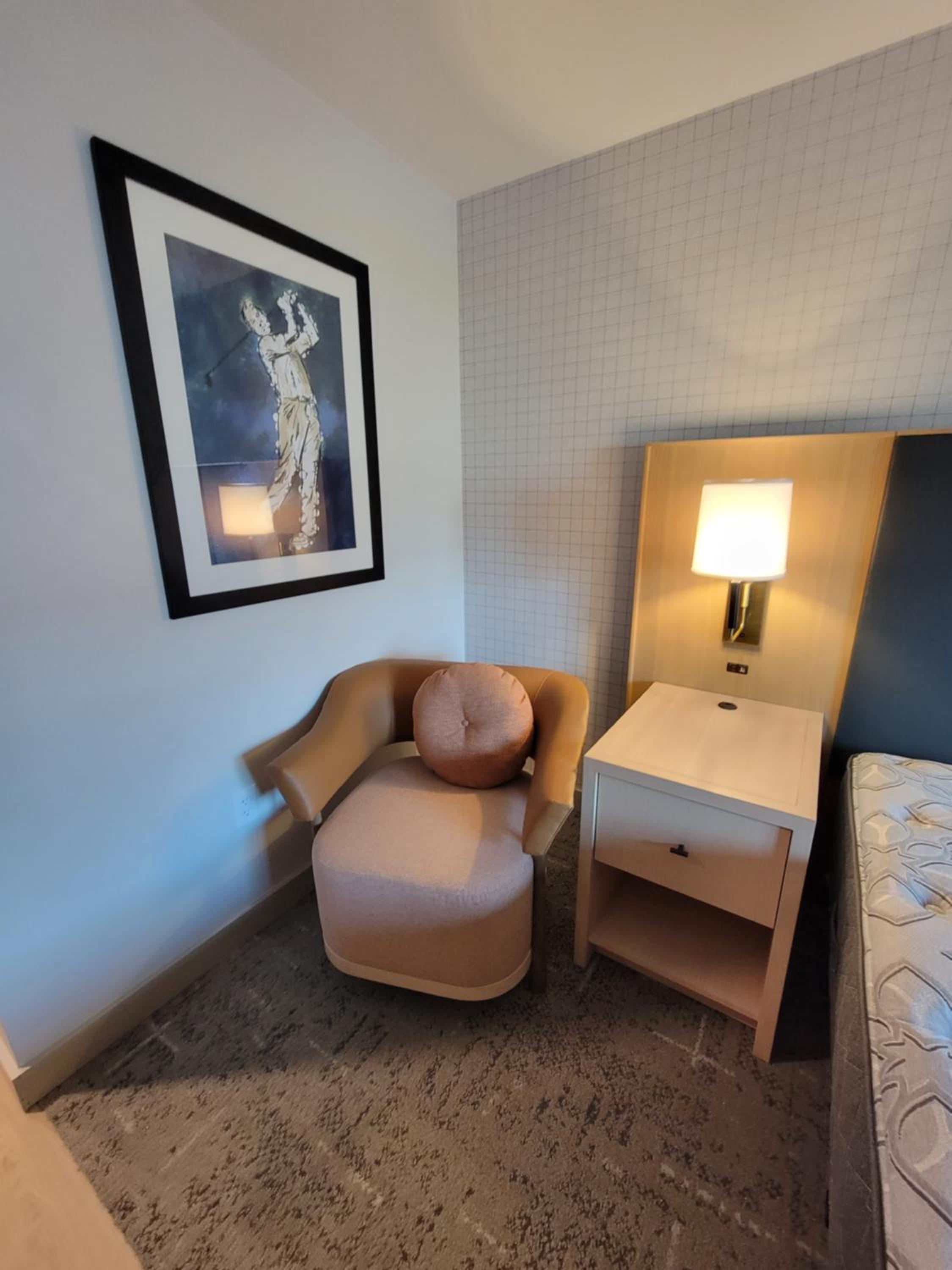 Standard King Room