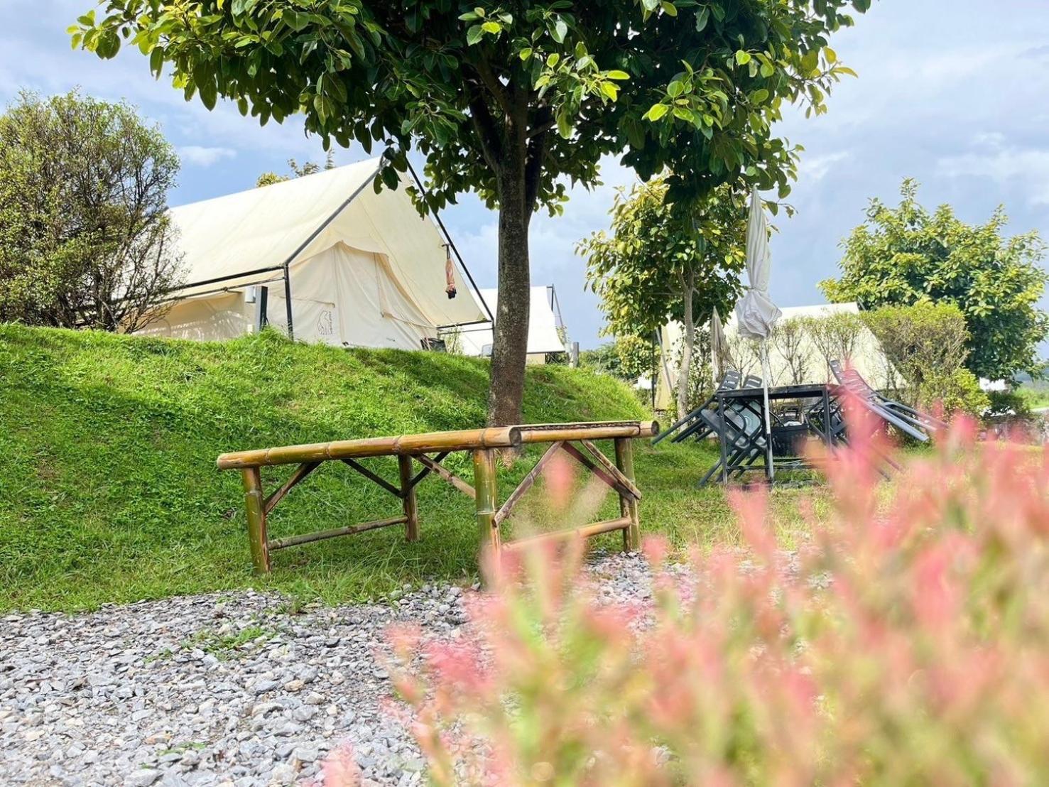 Tent - Photo 3