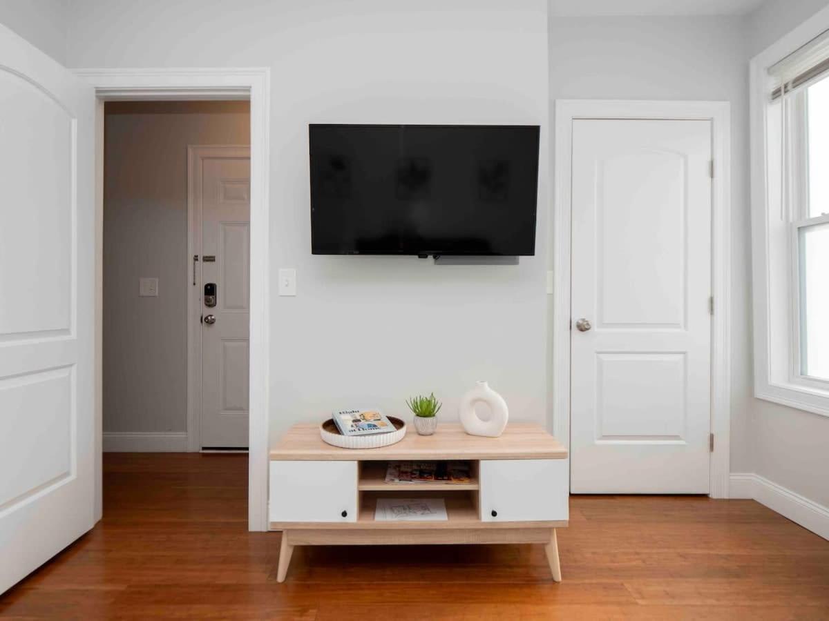 Apartment photo 2