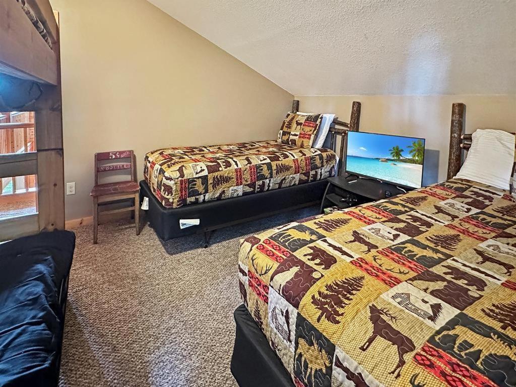 Three-Bedroom Vacation Home  photo 1