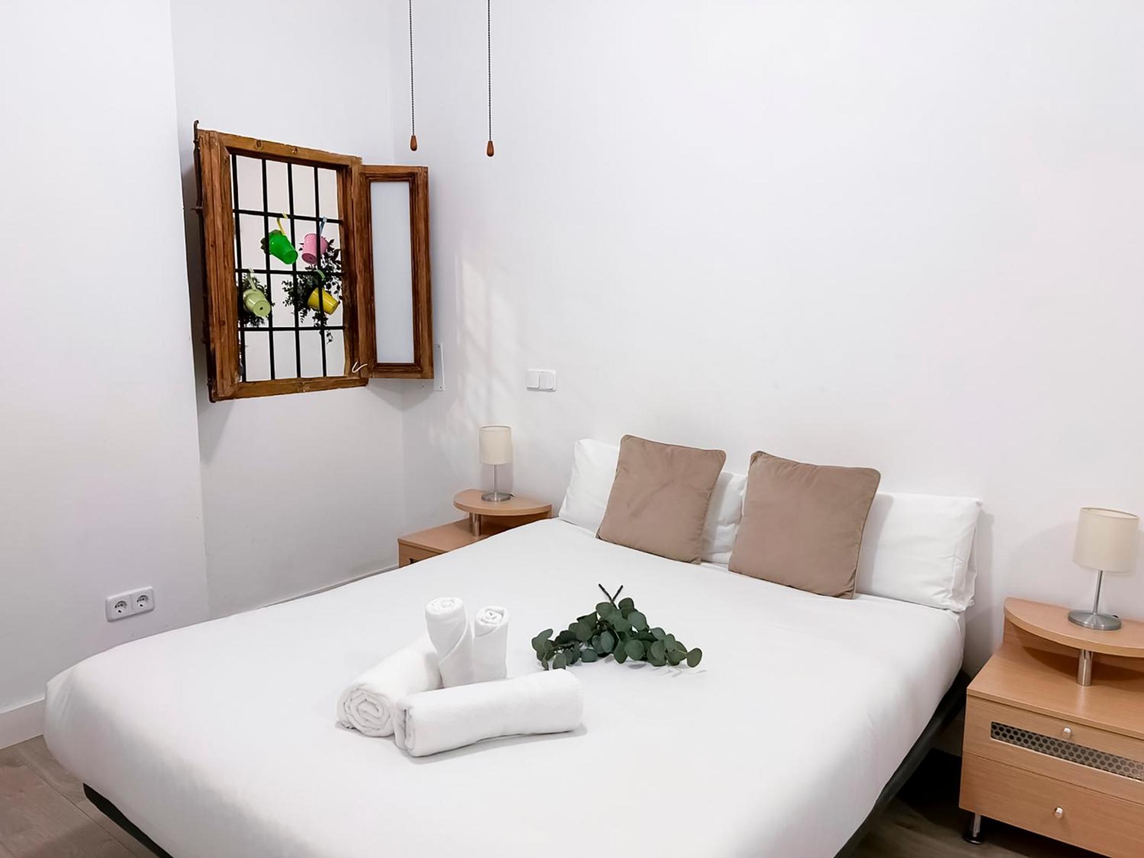 One-Bedroom Apartment photo 3
