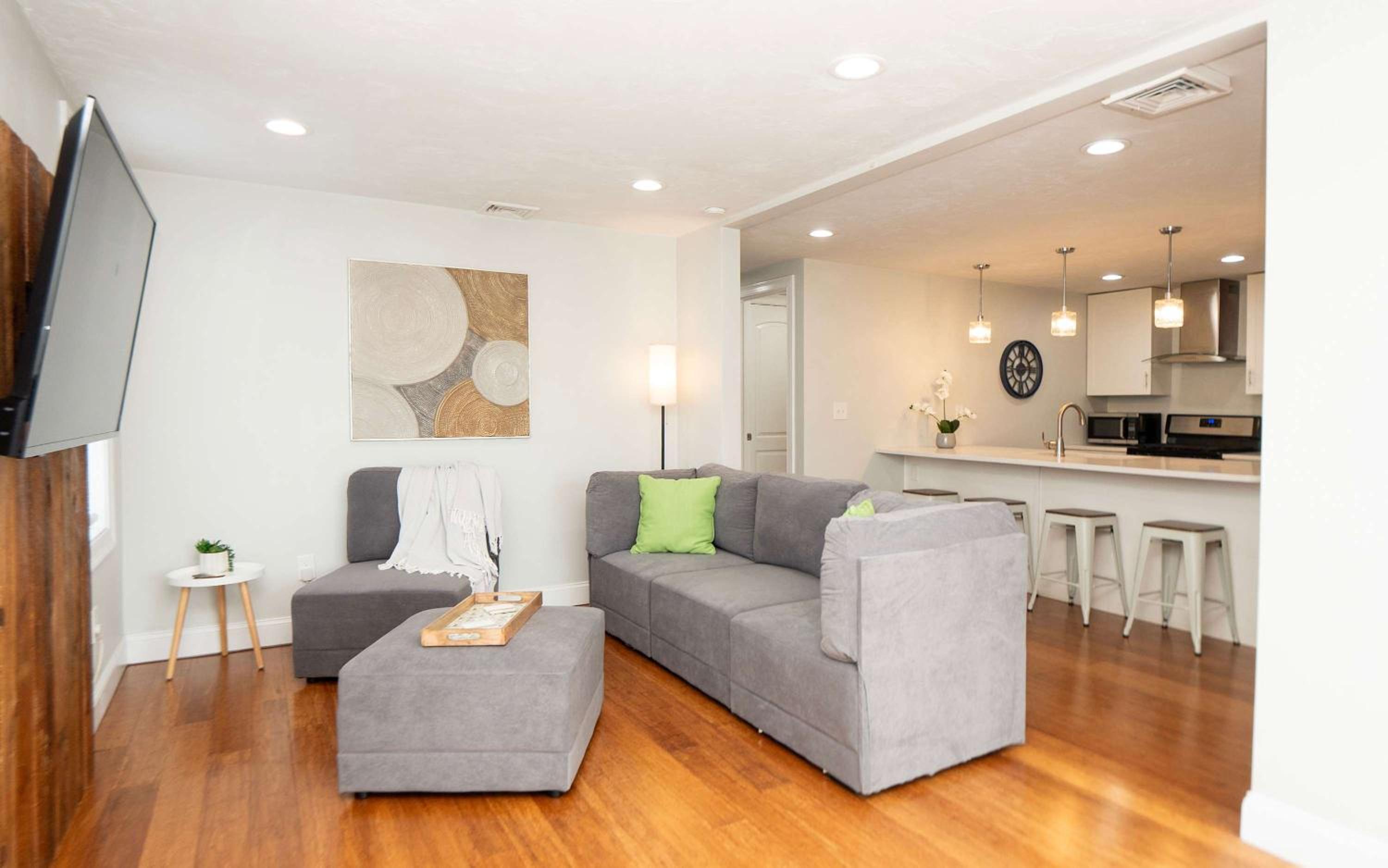 Apartment photo 1